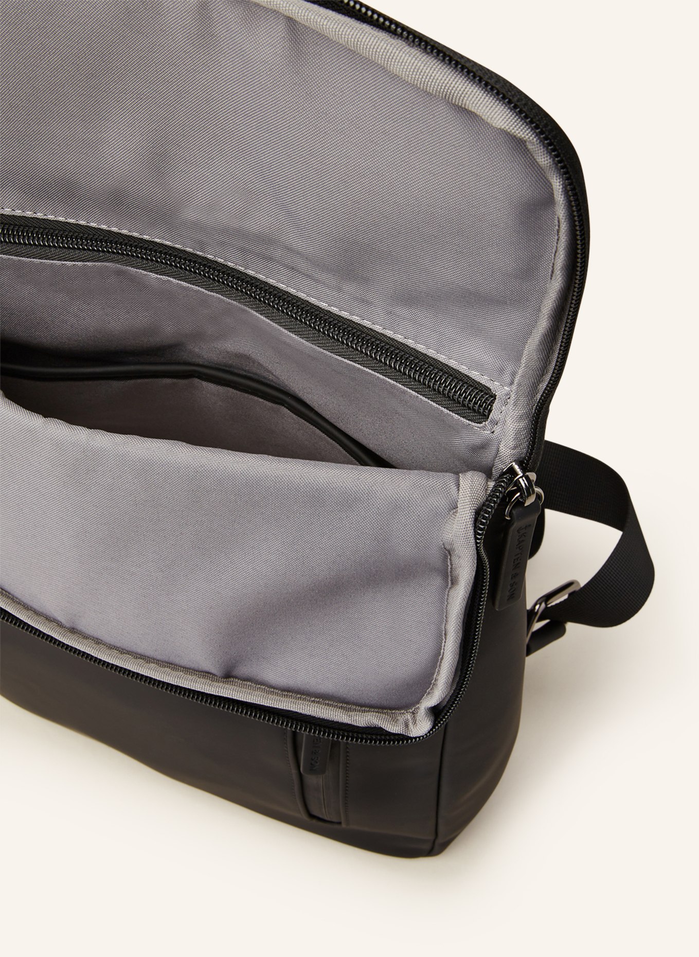 KAPTEN & SON Backpack VALLEN 6 l, Color: BLACK (Image 3)