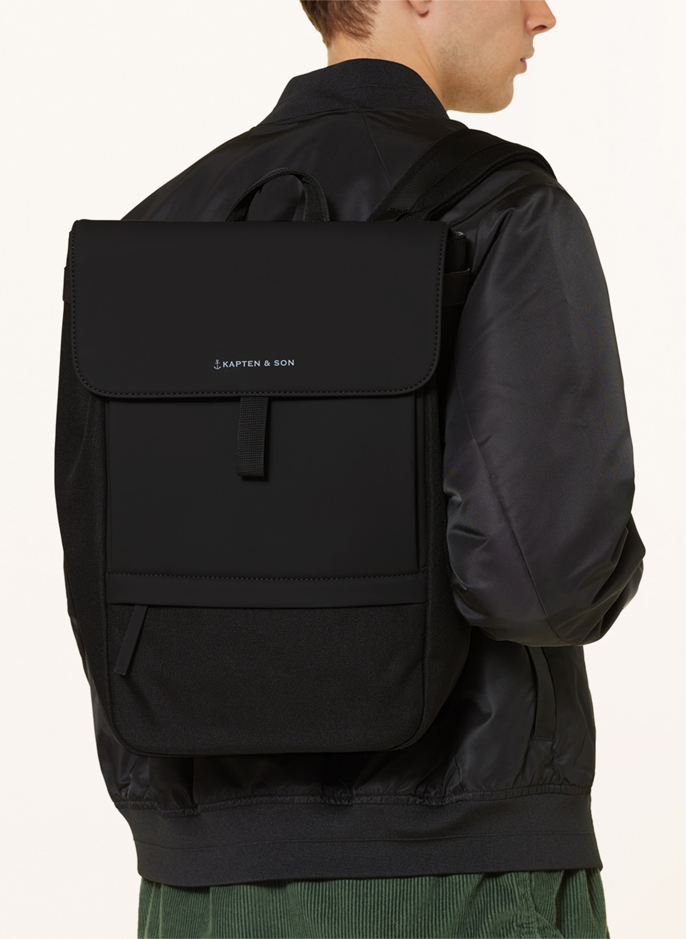 KAPTEN & SON Backpack FYN 14 l with laptop compartment, Color: BLACK (Image 4)