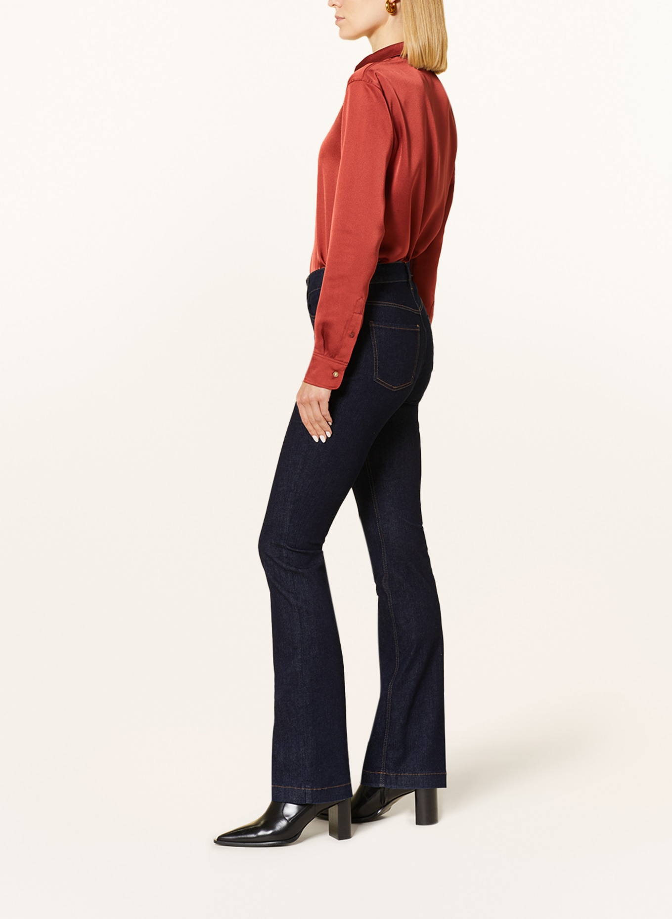 MAC Bootcut Jeans DREAM, Farbe: D683 fashion rinsed (Bild 4)