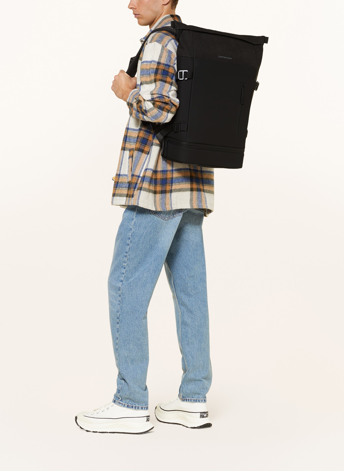 KAPTEN & SON Backpack HELSINKI 26 l with laptop compartment, Color: BLACK (Image 4)