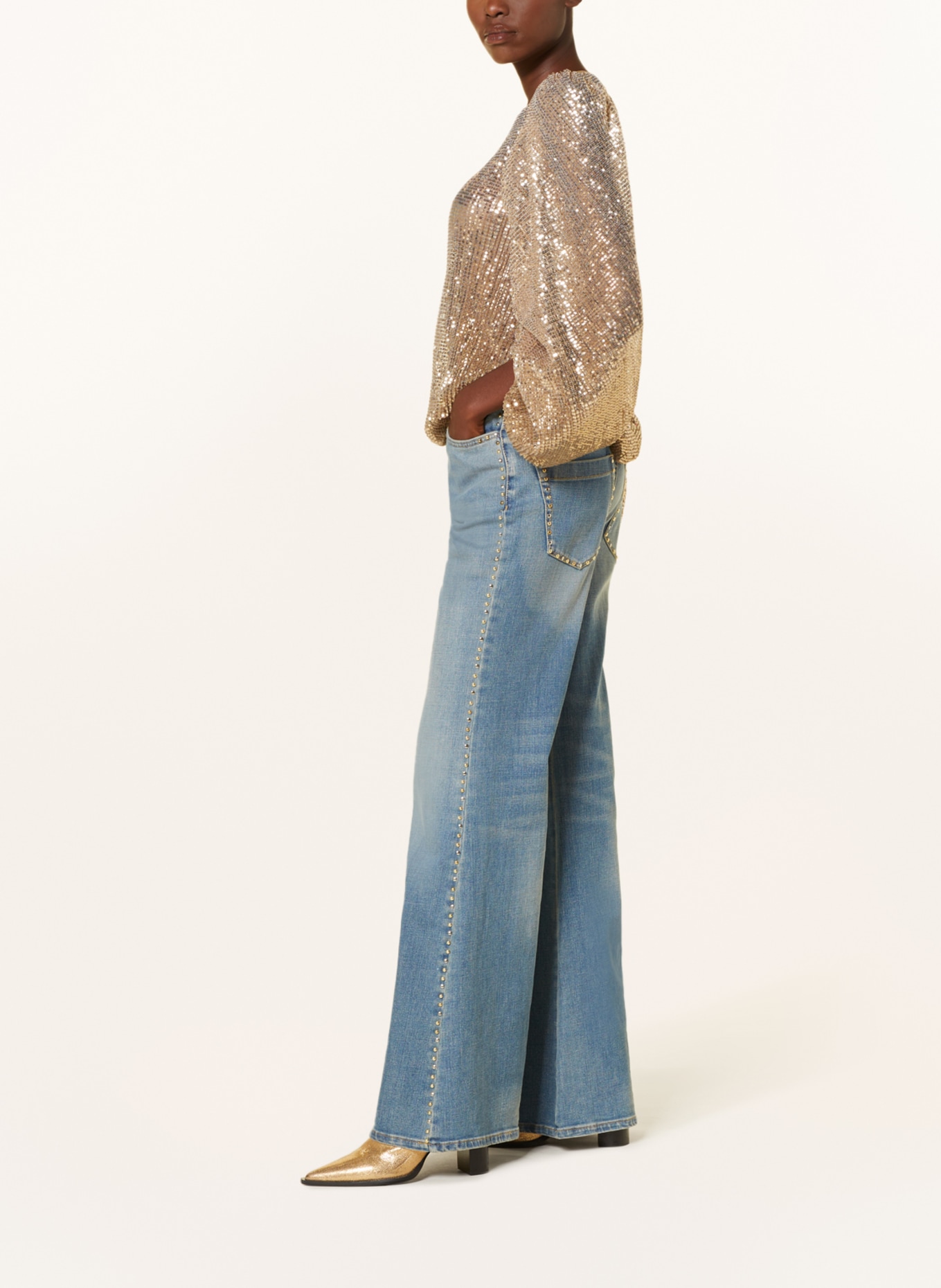 DOROTHEE SCHUMACHER Flared Jeans mit Nieten, Farbe: 854 DARK DENIM (Bild 4)