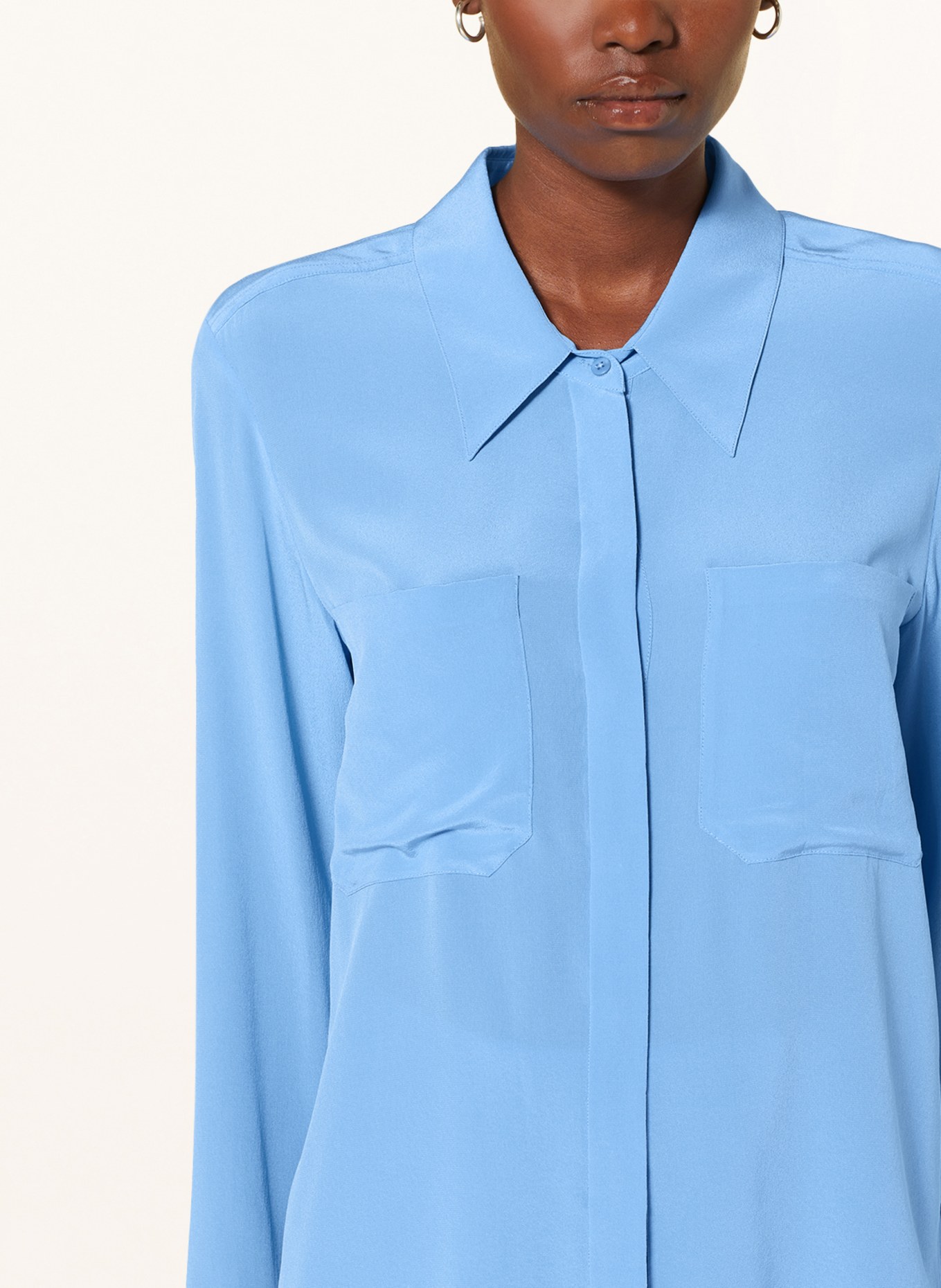 DOROTHEE SCHUMACHER Hemdbluse aus Seide, Farbe: BLAU (Bild 4)