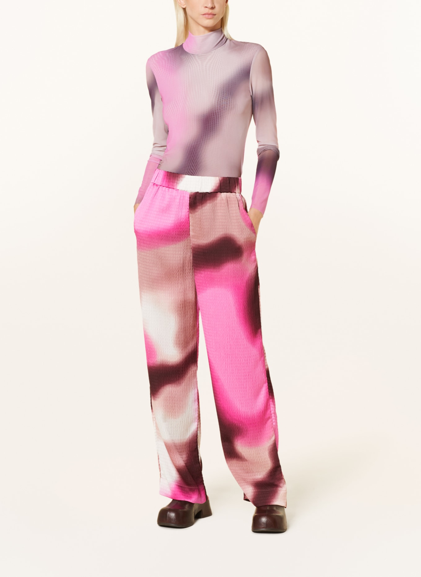 BAUM UND PFERDGARTEN Wide leg trousers NARINE, Color: PINK/ ROSE/ WHITE (Image 2)