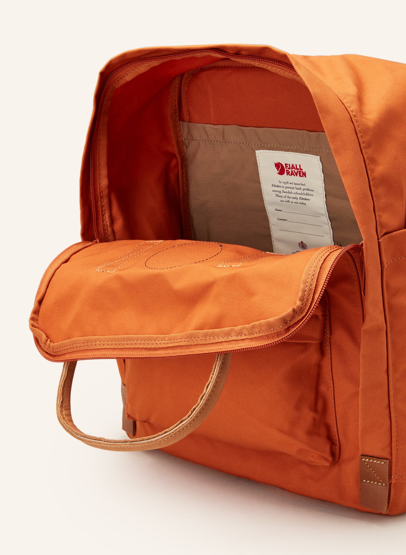 FJÄLLRÄVEN Backpack KANKEN No.2 16 l: DARK ORANGE