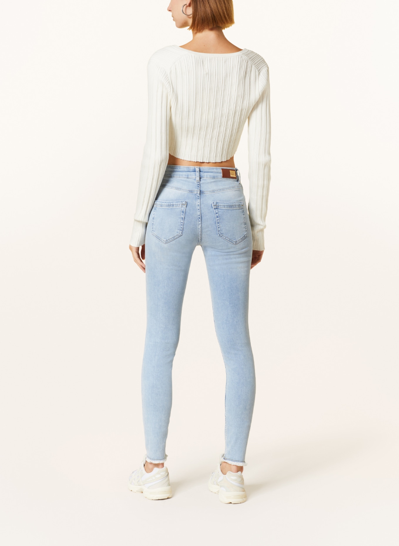 ONLY Skinny Jeans: LIGHT BLUE DENIM