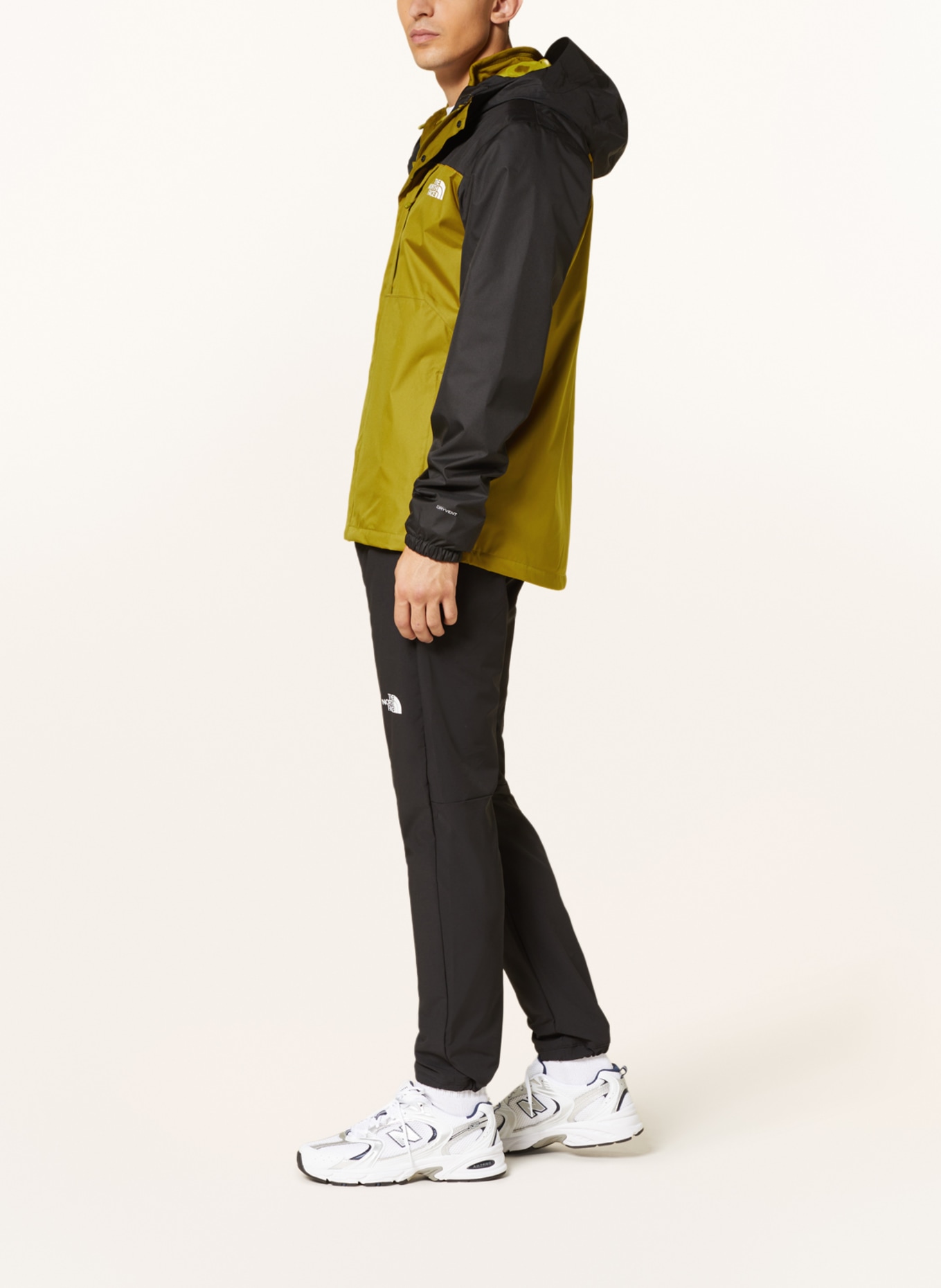 The north face sale mountain quest jacket