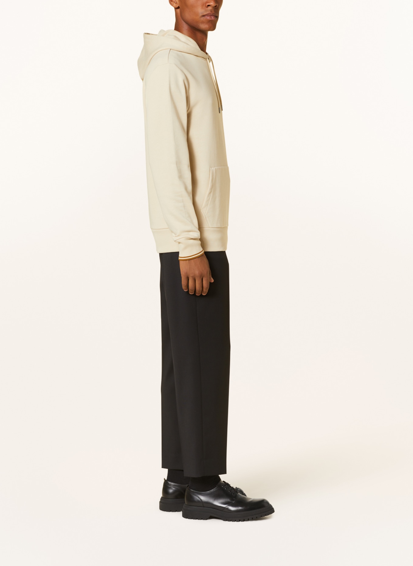 FRED PERRY Bluza z kapturem M2643 kolor ecru