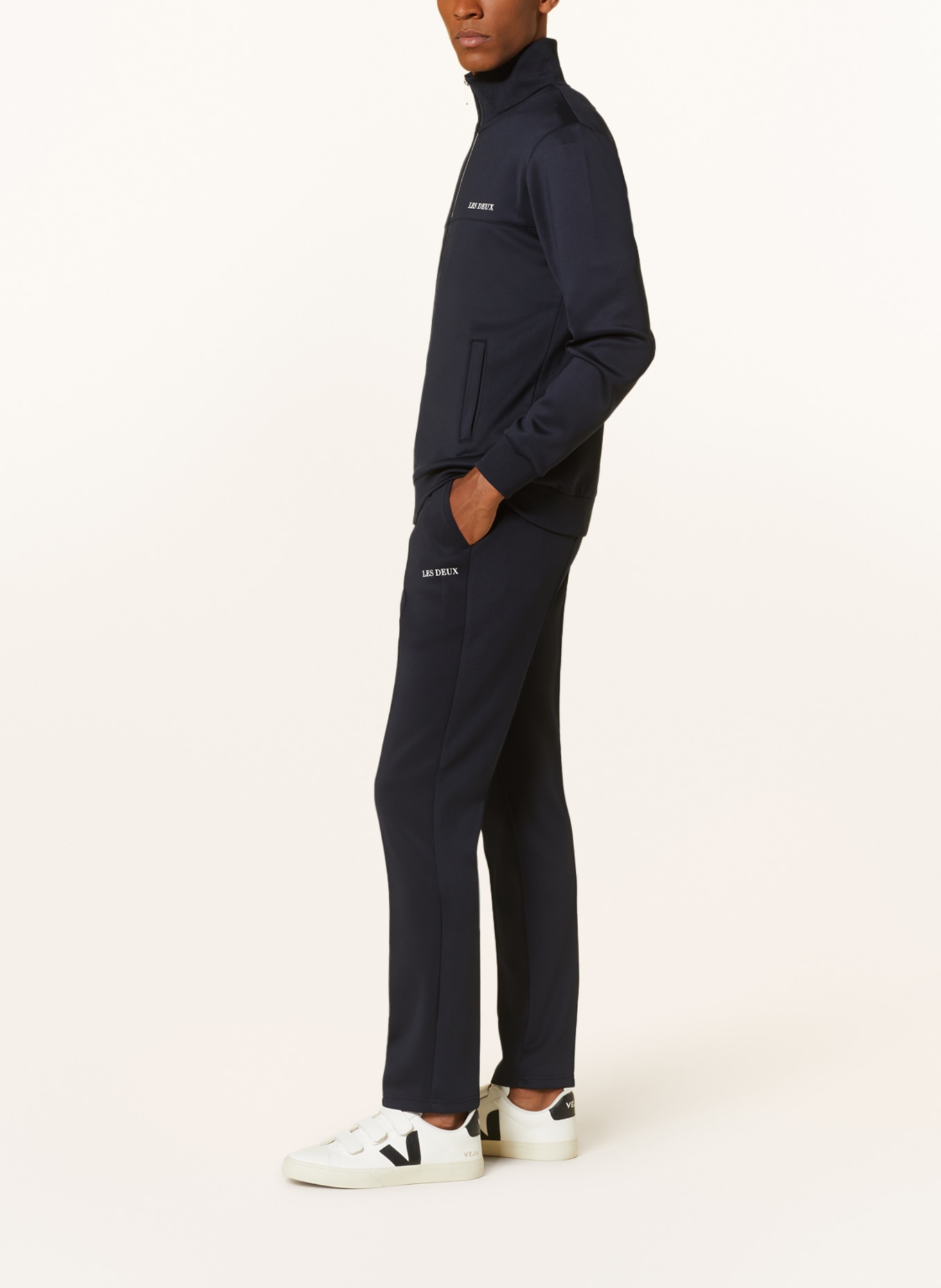 LES DEUX Track pants BALLIER, Color: DARK BLUE (Image 4)