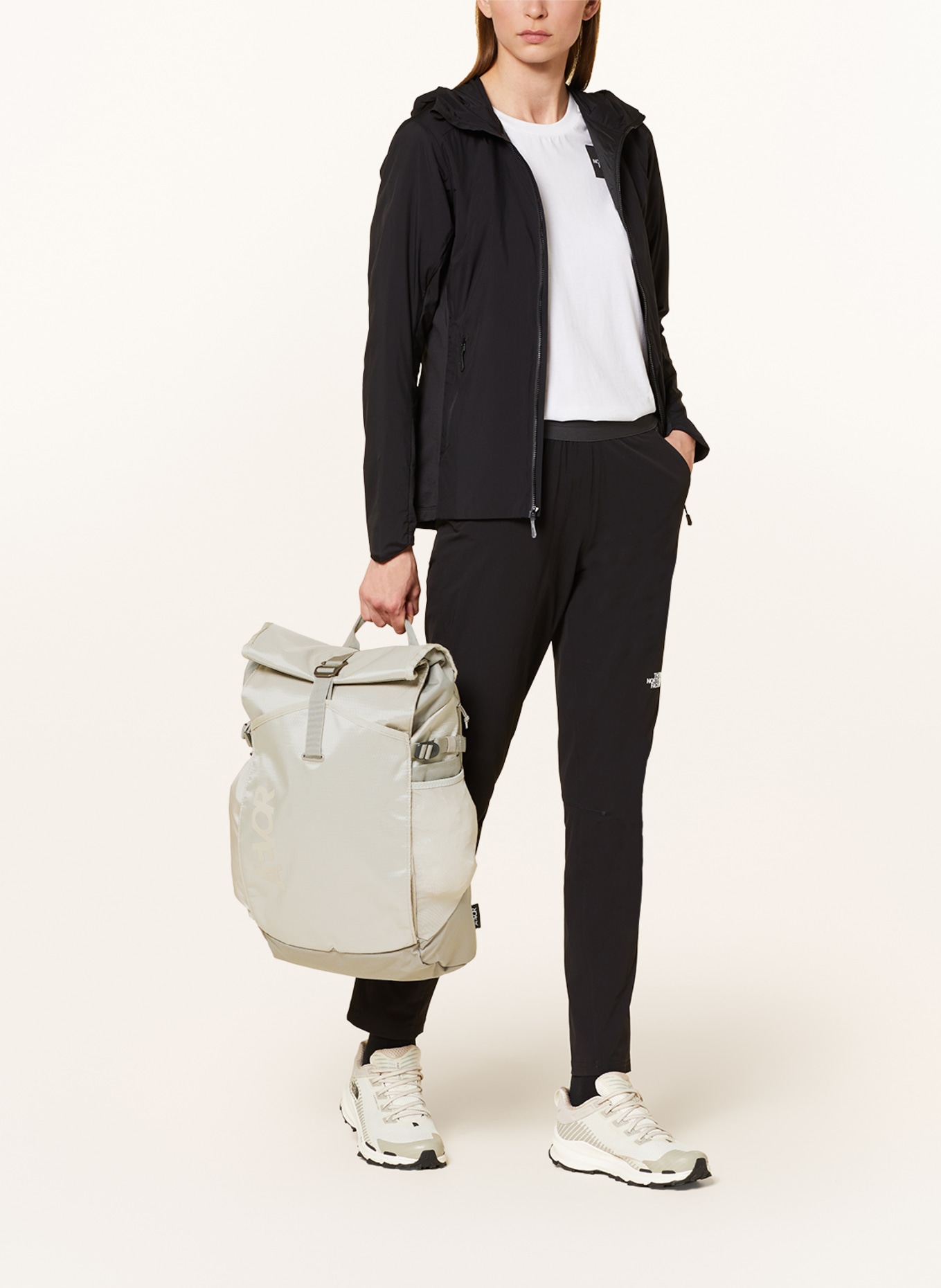 AEVOR Backpack ROLL PACK 20 l with laptop compartment, Color: BEIGE (Image 4)
