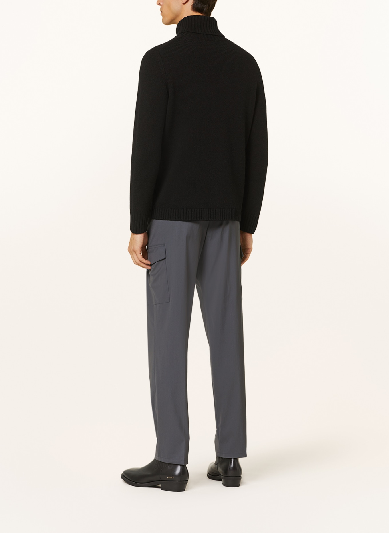 Calvin Klein Cargo kalhoty Regular Fit, Barva: TMAVĚ ŠEDÁ (Obrázek 3)