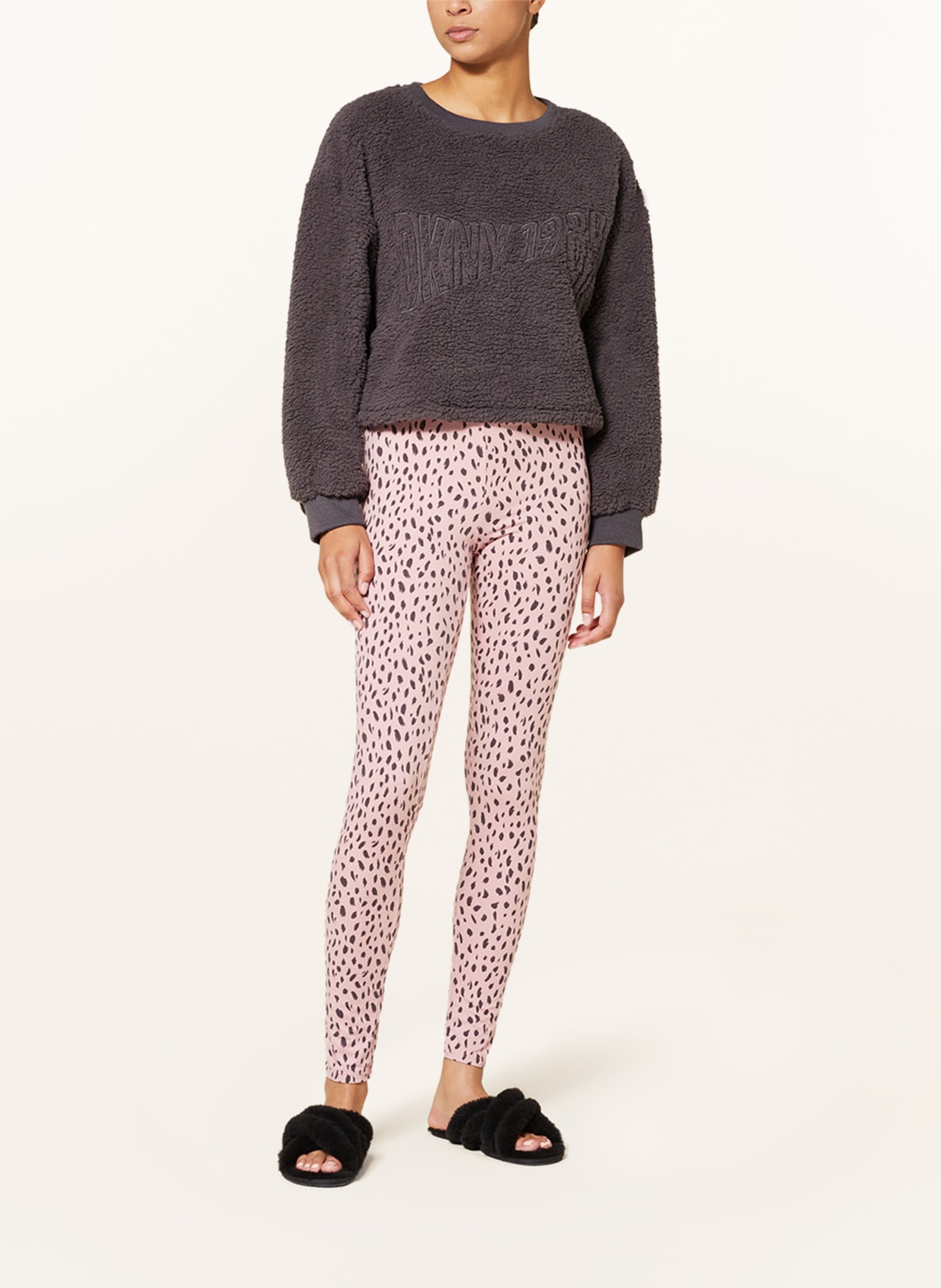 Dkny best sale lounge suit