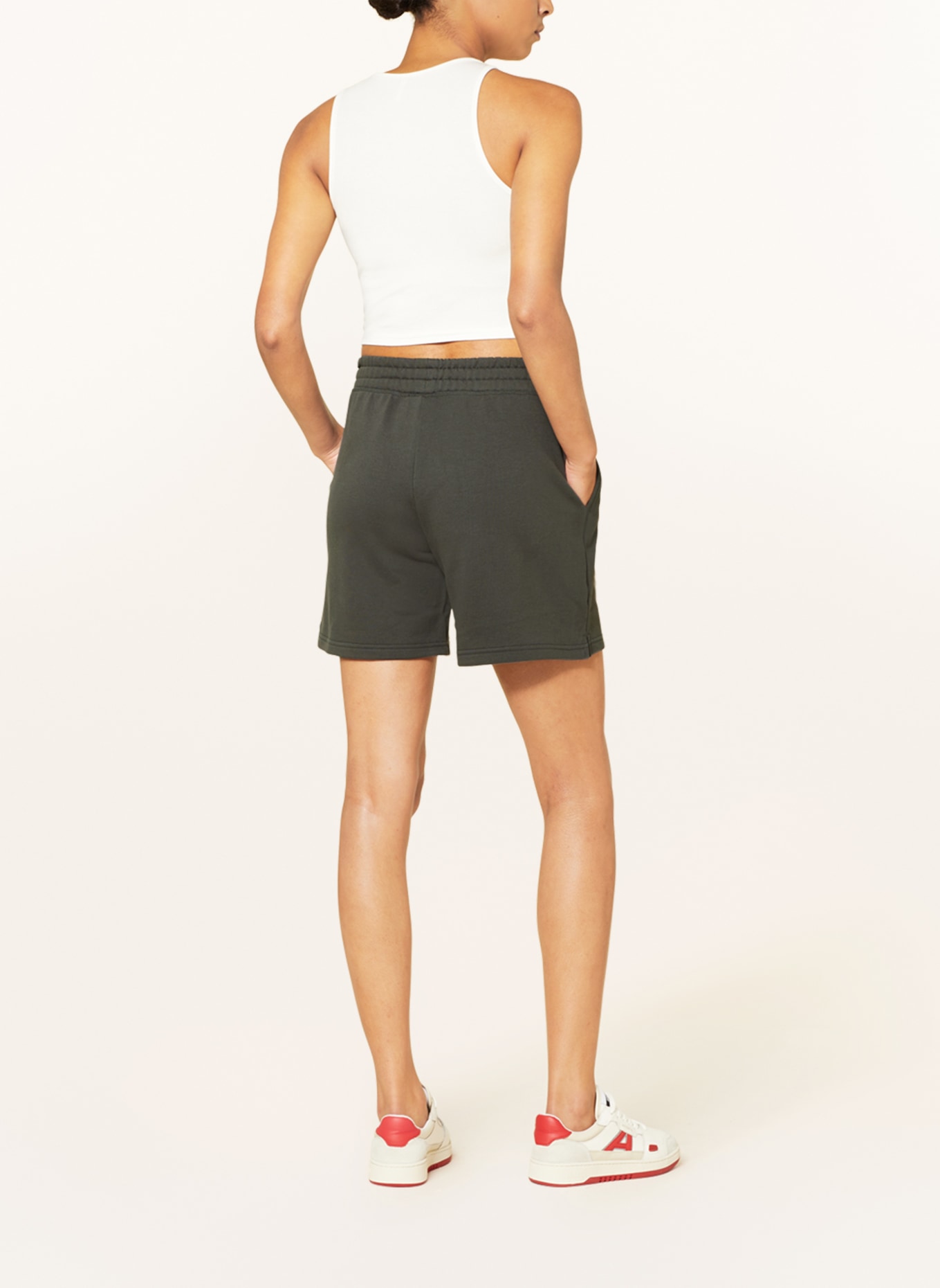 new balance Sweat shorts ESSENTIALS PREMIUM, Color: DARK GRAY (Image 3)