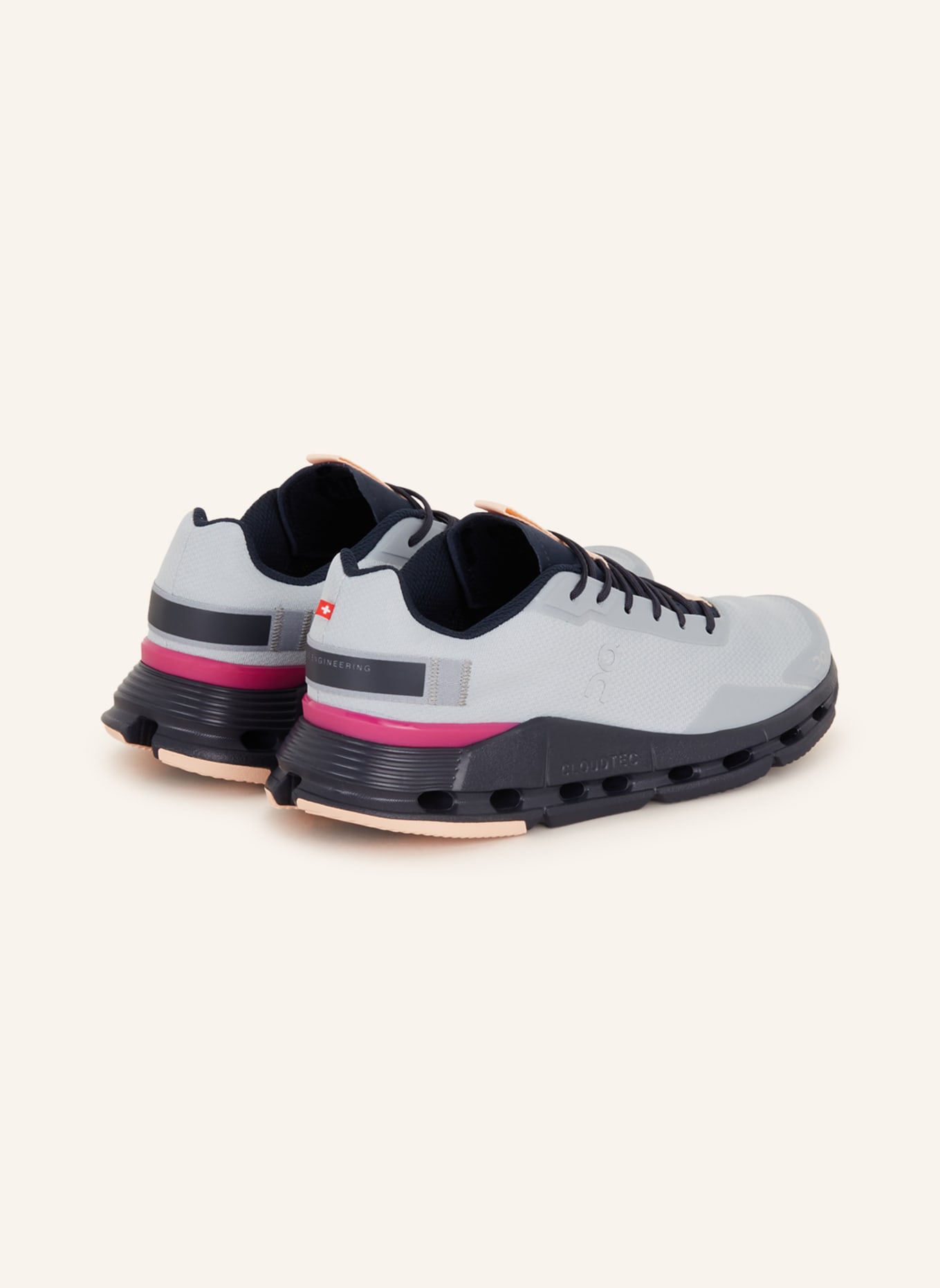 On Sneaker CLOUDNOVA FORM, Farbe: HELLBLAU/ NEONPINK (Bild 2)