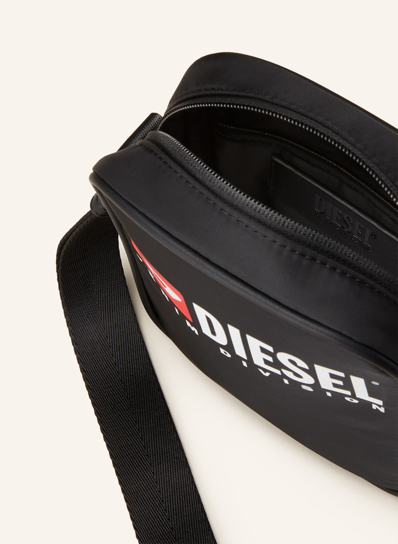 DIESEL Crossbody bag RINKE, Color: BLACK/ WHITE (Image 3)