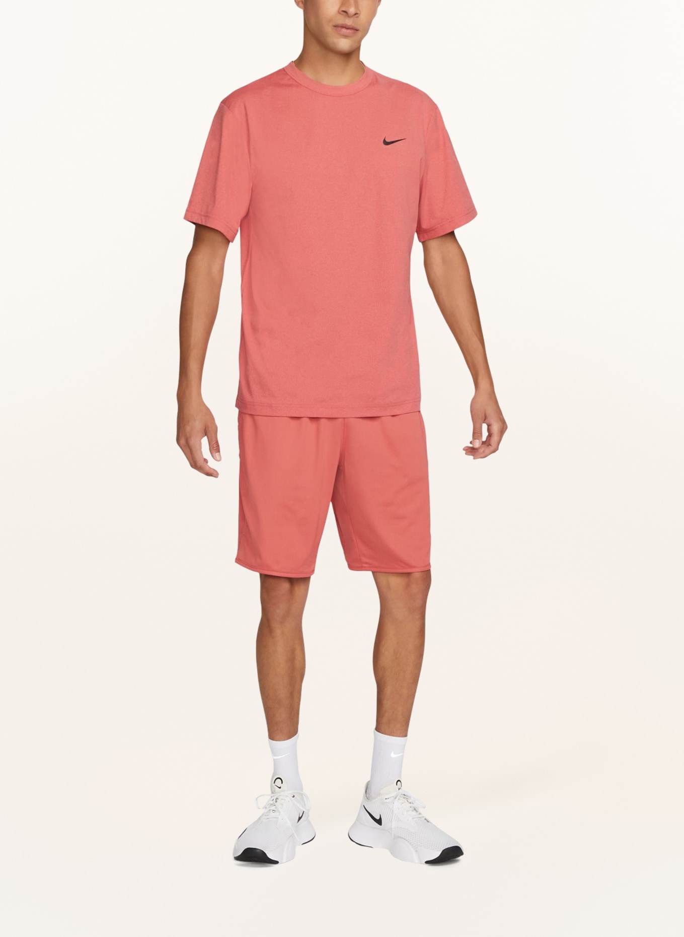 Nike T-Shirt HYVERSE, Farbe: HELLROT (Bild 2)