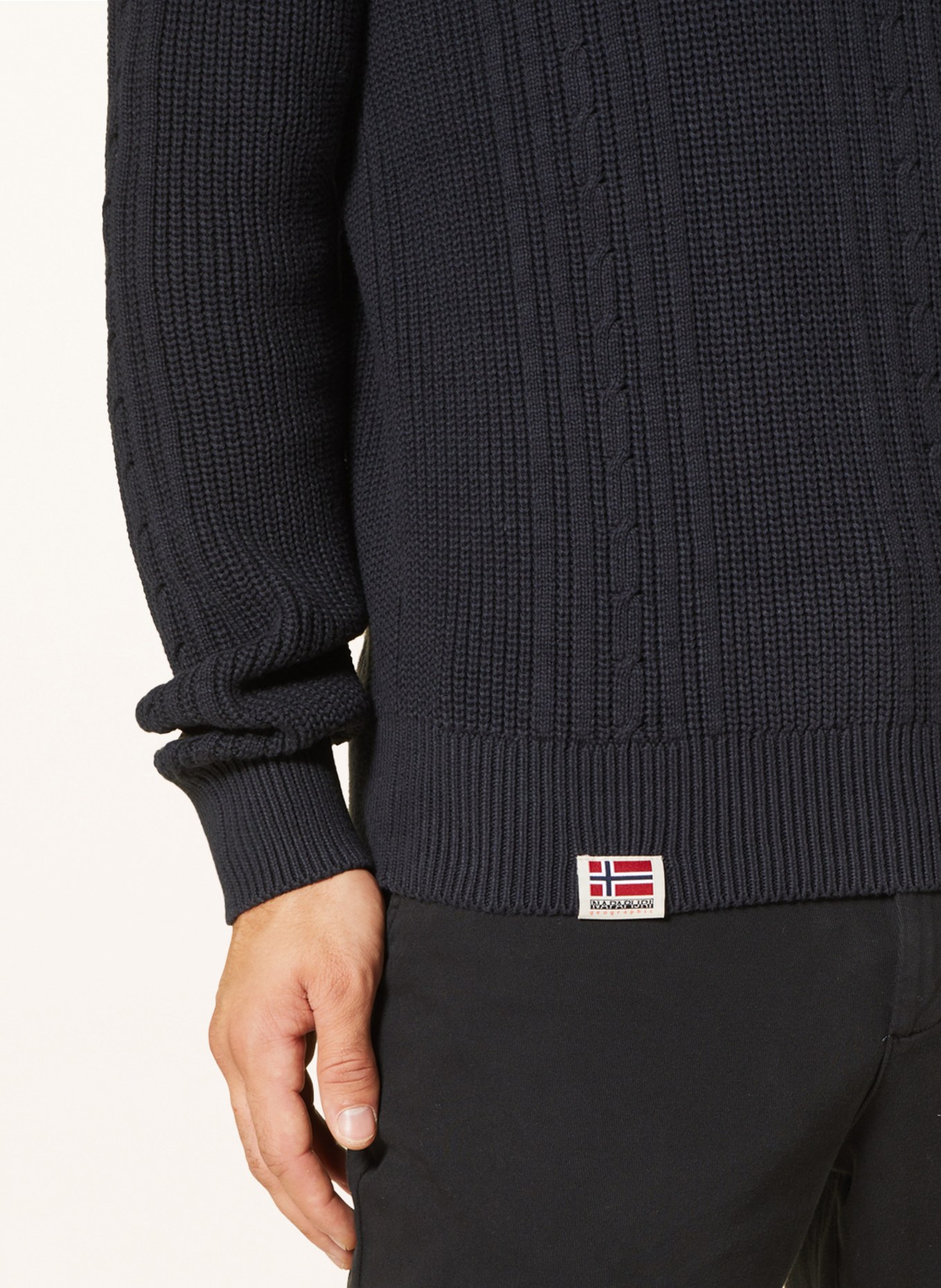 NAPAPIJRI Sweater TRONDHEIM, Color: BLACK (Image 4)
