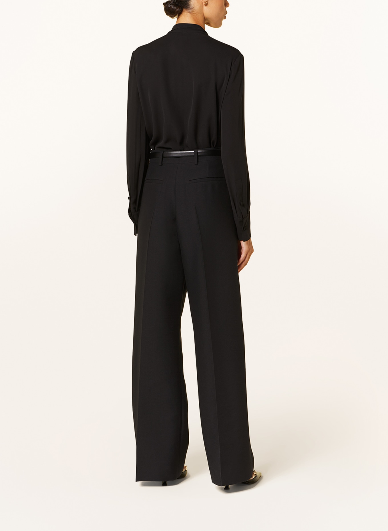 VALENTINO Bow-tie blouse in silk, Color: BLACK (Image 3)