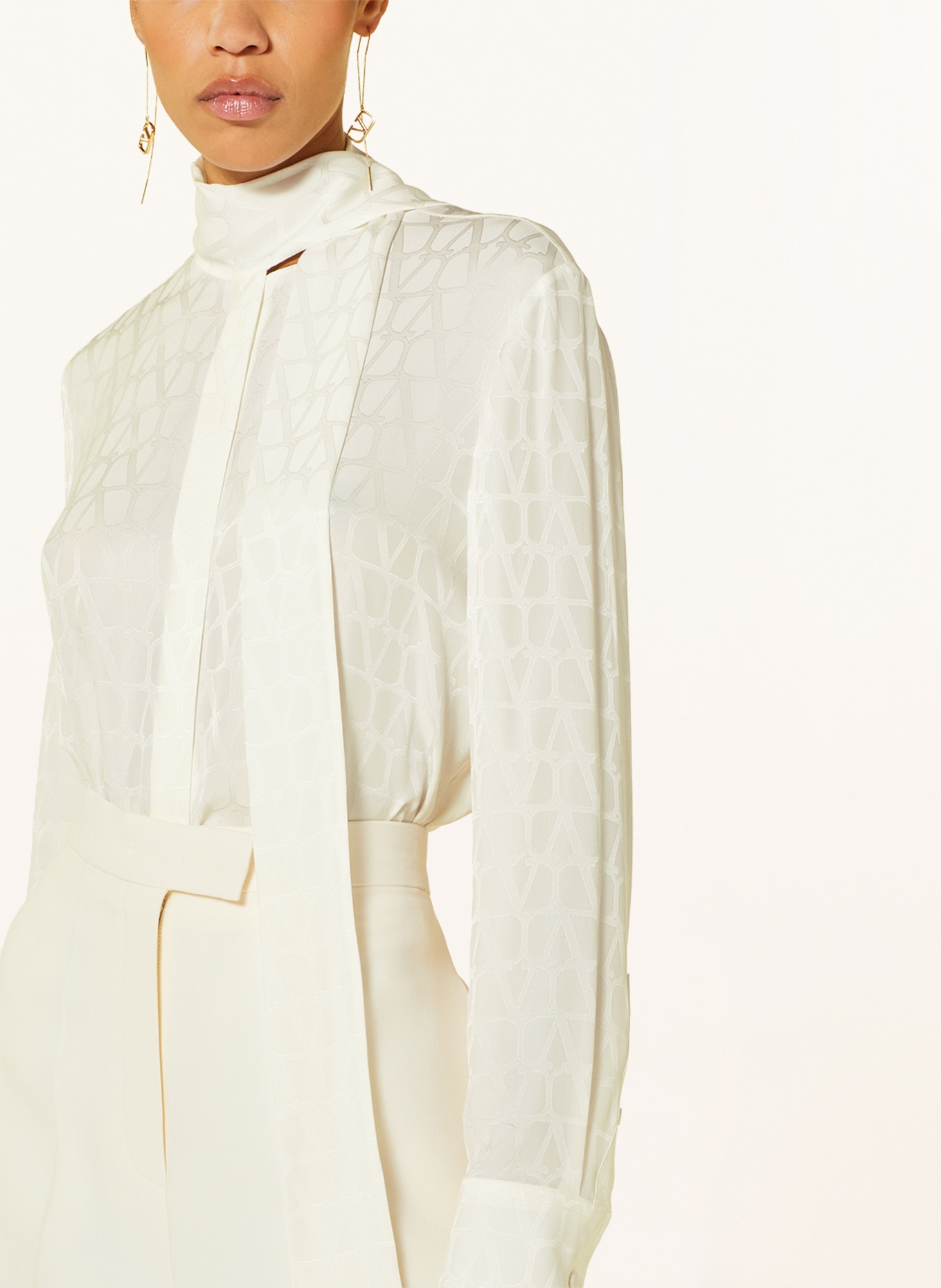 VALENTINO Bow-tie blouse TOILE ICONOGRAPHE in silk, Color: ECRU (Image 4)