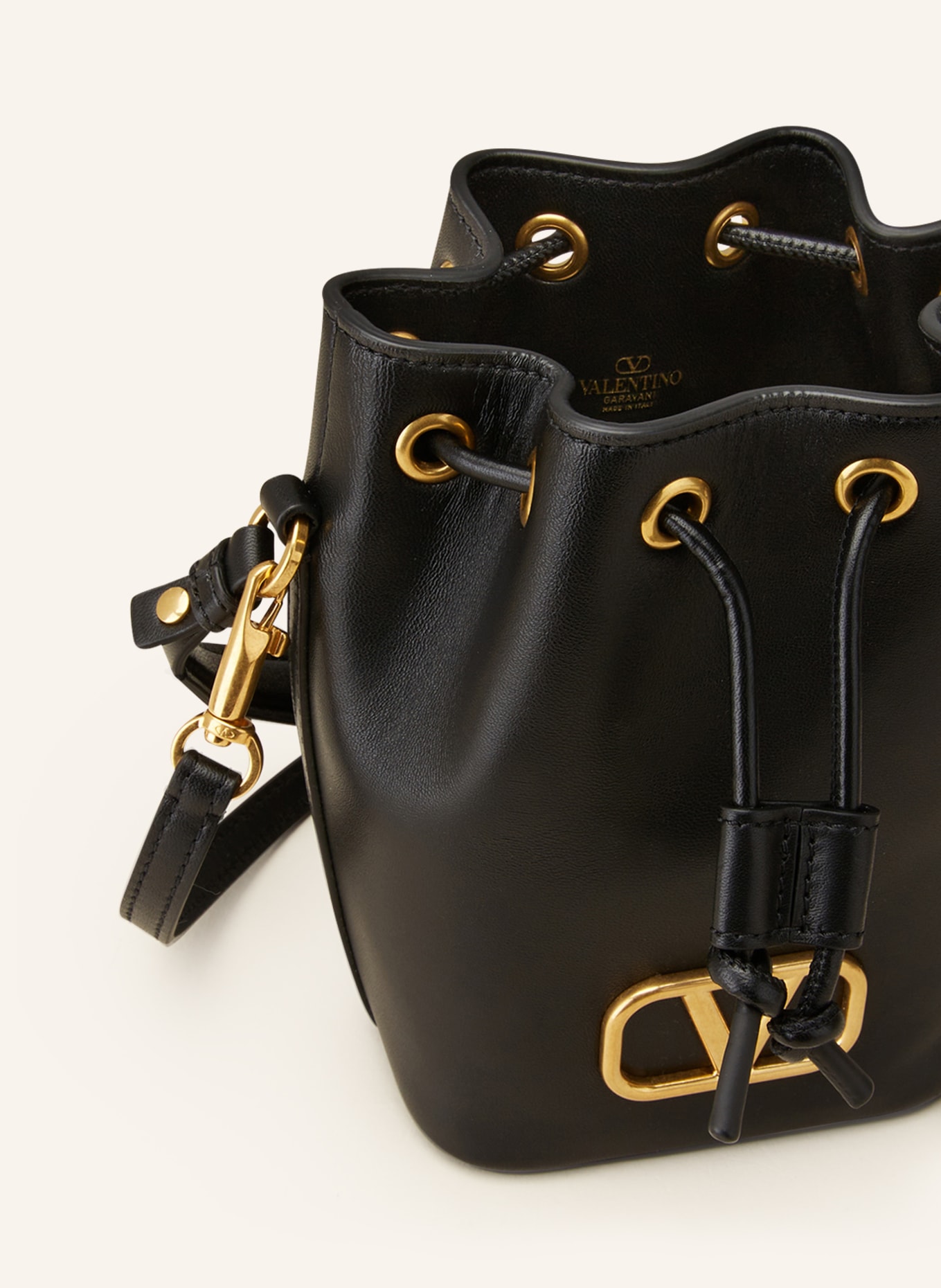 VALENTINO GARAVANI Pouch bag VLOGO SIGNATURE, Color: BLACK/ GOLD (Image 3)