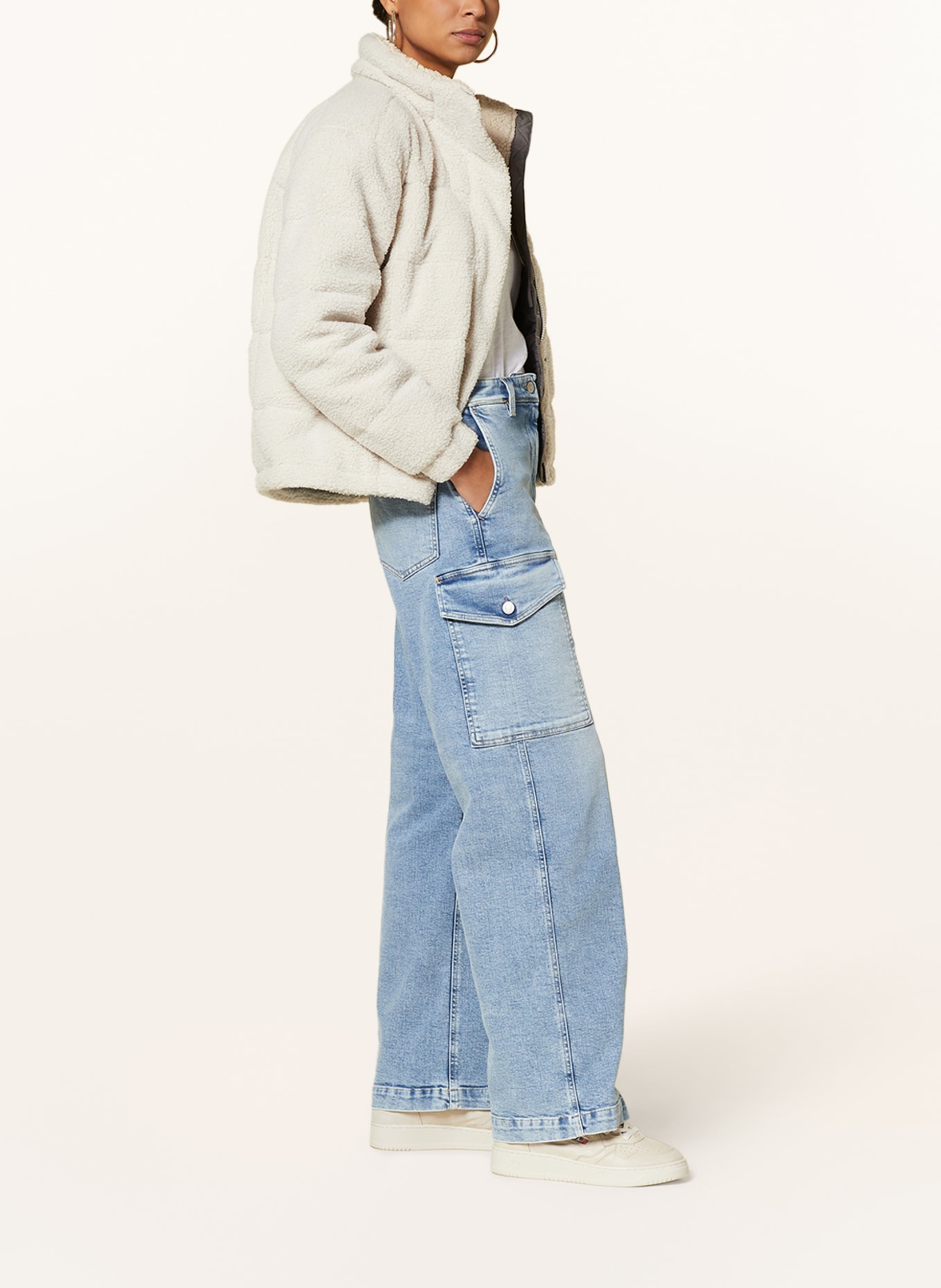 REPLAY Cargo jeans, Color: 011 SUPER LIGHT BLUE (Image 4)