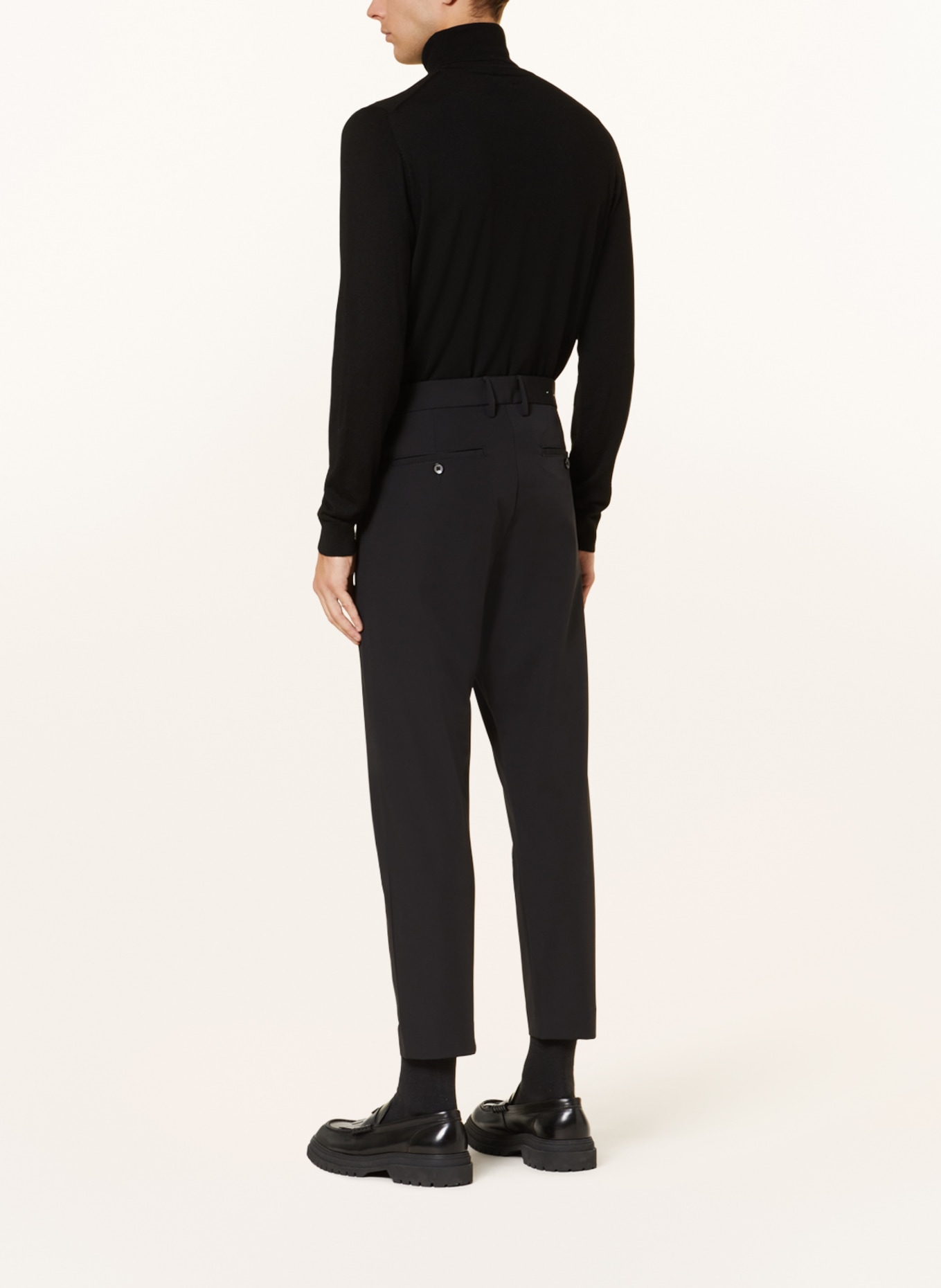 PAUL Chino Cropped Tapered Fit, Farbe: SCHWARZ (Bild 3)