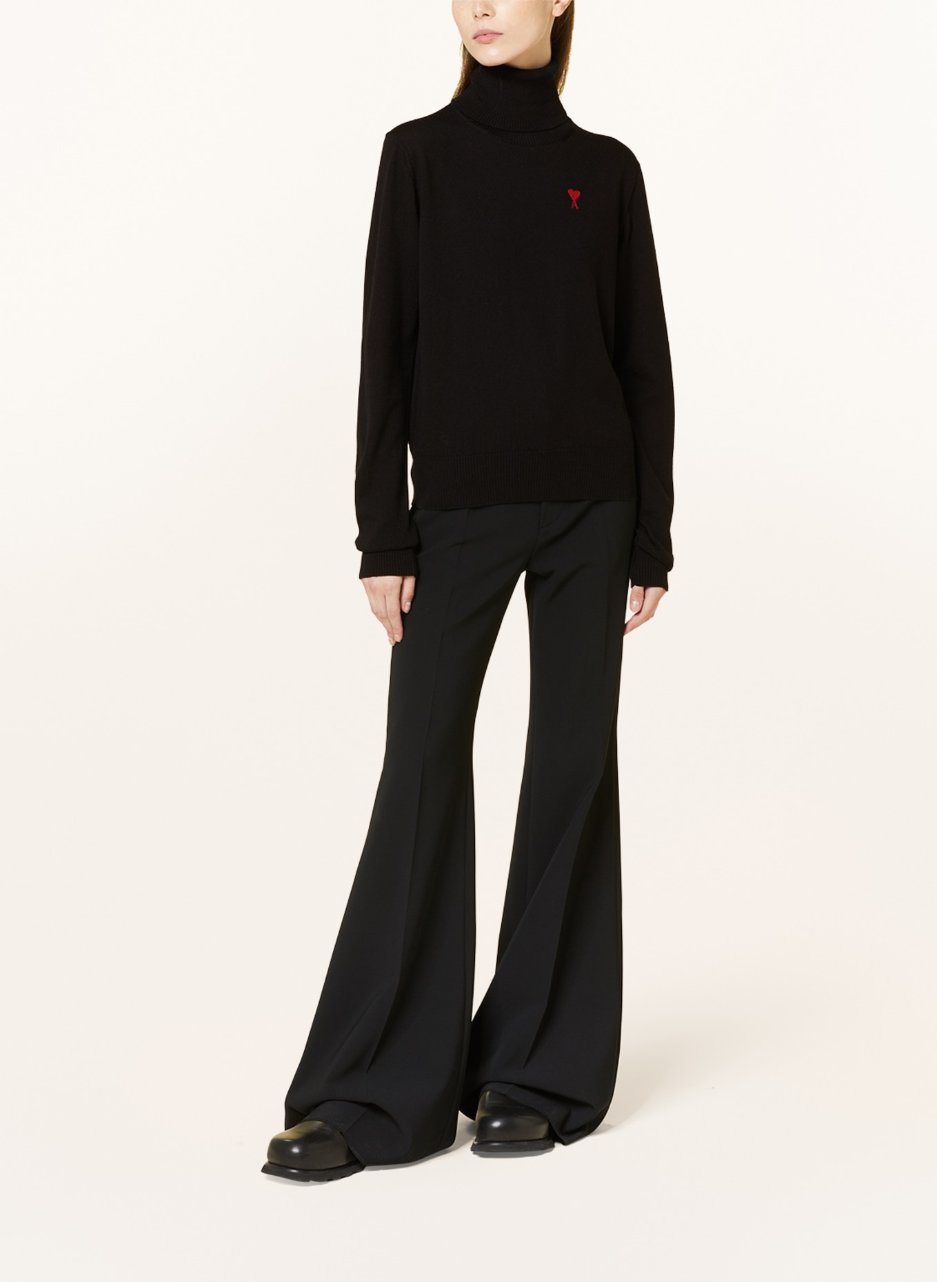 AMI PARIS Turtleneck sweater in merino wool, Color: BLACK (Image 2)