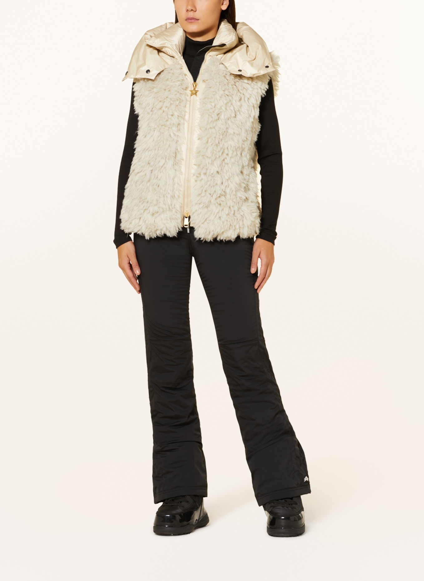 GOLDBERGH Down vest IFFA in faux fur with detachable hood, Color: ECRU (Image 2)
