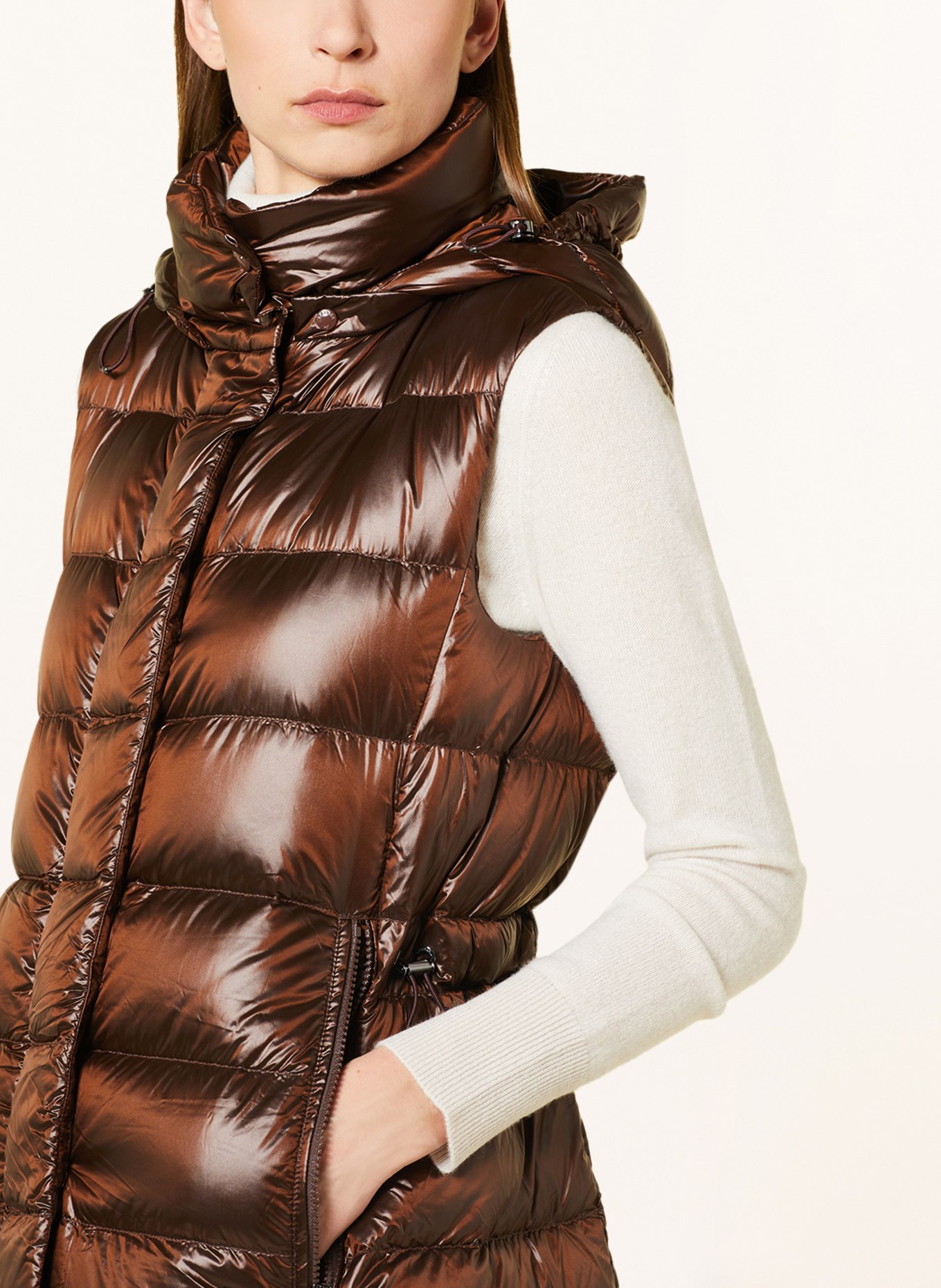 BOGNER Down vest LISA with detachable hood, Color: BROWN (Image 6)