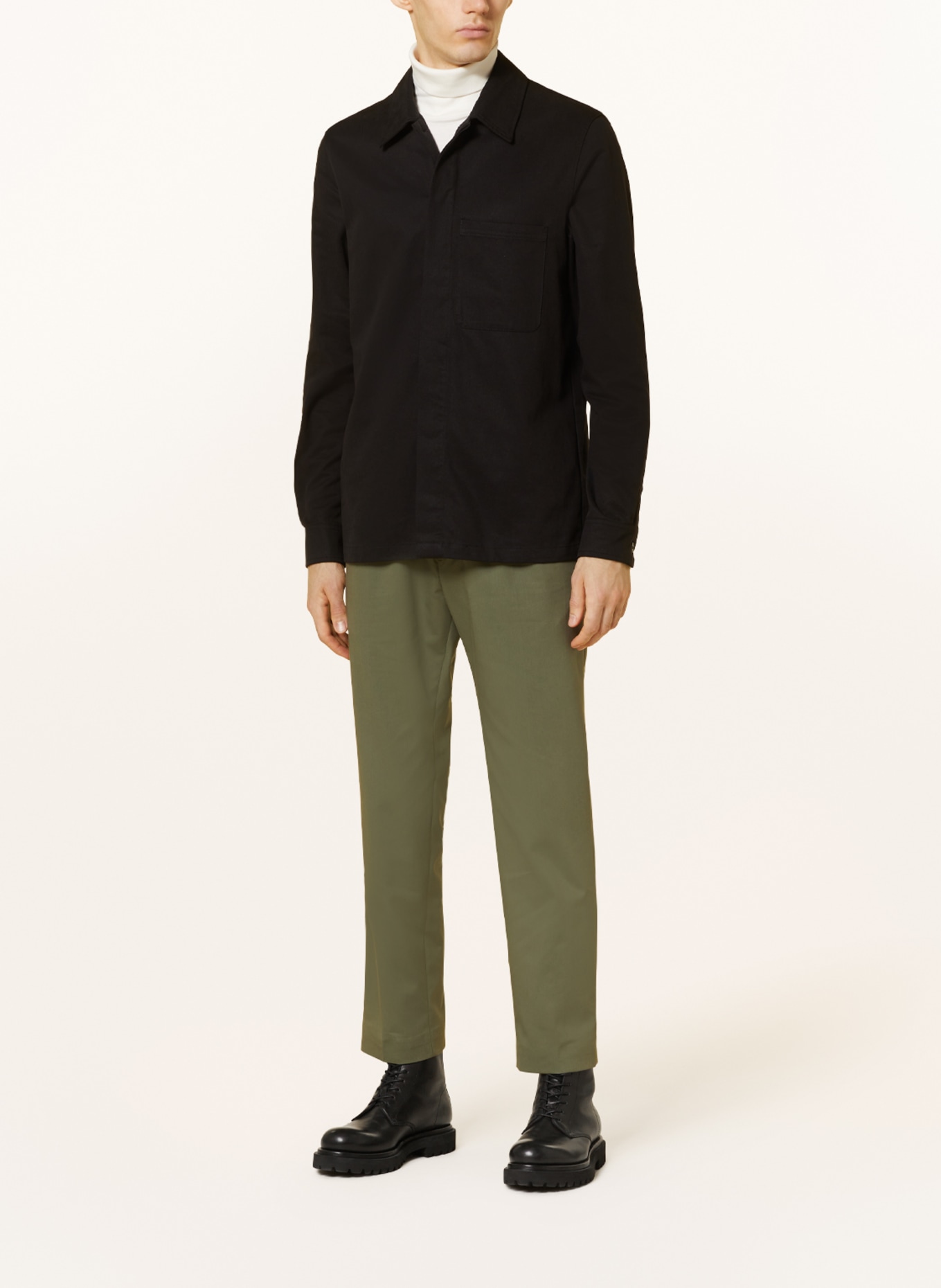 Calvin Klein Pants in jogger style, Color: DARK GREEN (Image 2)