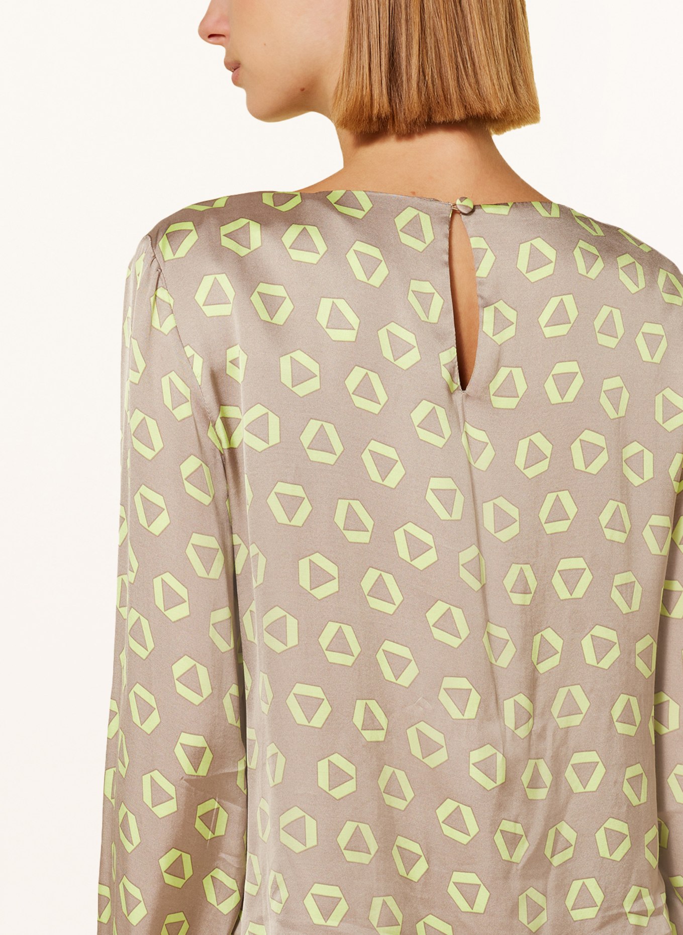ELENA MIRO Shirt blouse in satin, Color: TAUPE/ LIGHT GREEN (Image 4)