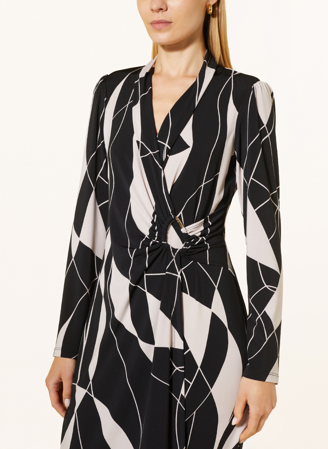 Joseph Ribkoff Jersey dress in wrap look, Color: BLACK/ CREAM (Image 4)