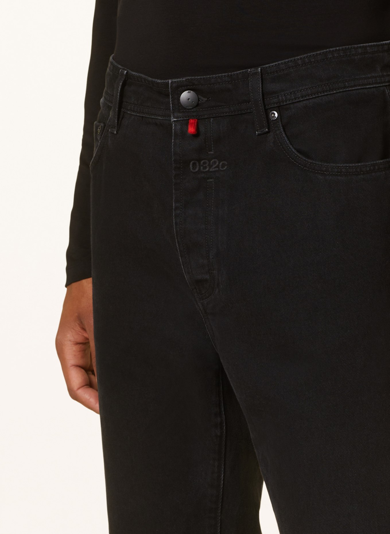 032c Jeans NEW CLASSIC Straight Fit, Farbe: SCHWARZ (Bild 5)