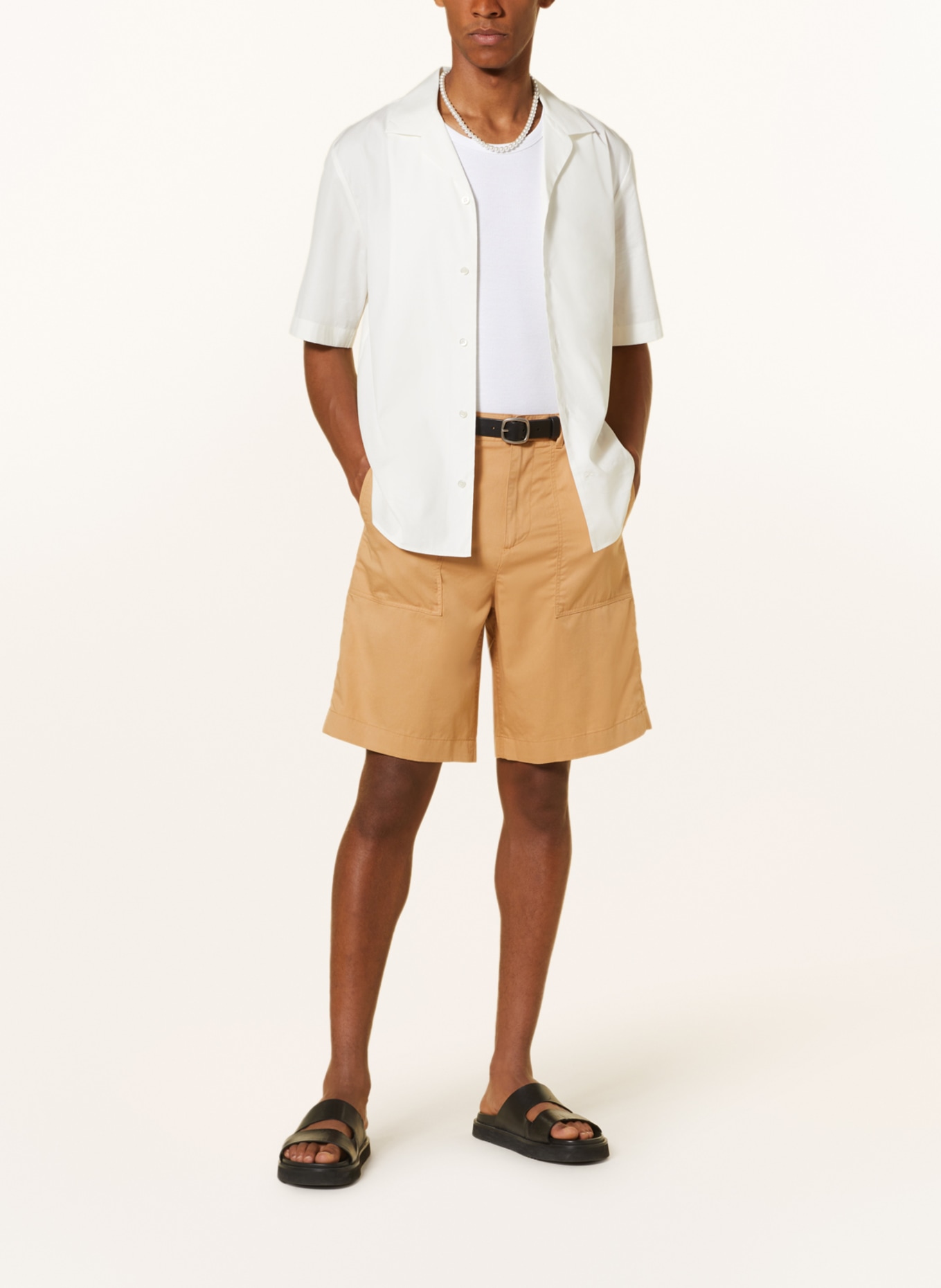 COS Shorts, Farbe: BEIGE (Bild 2)