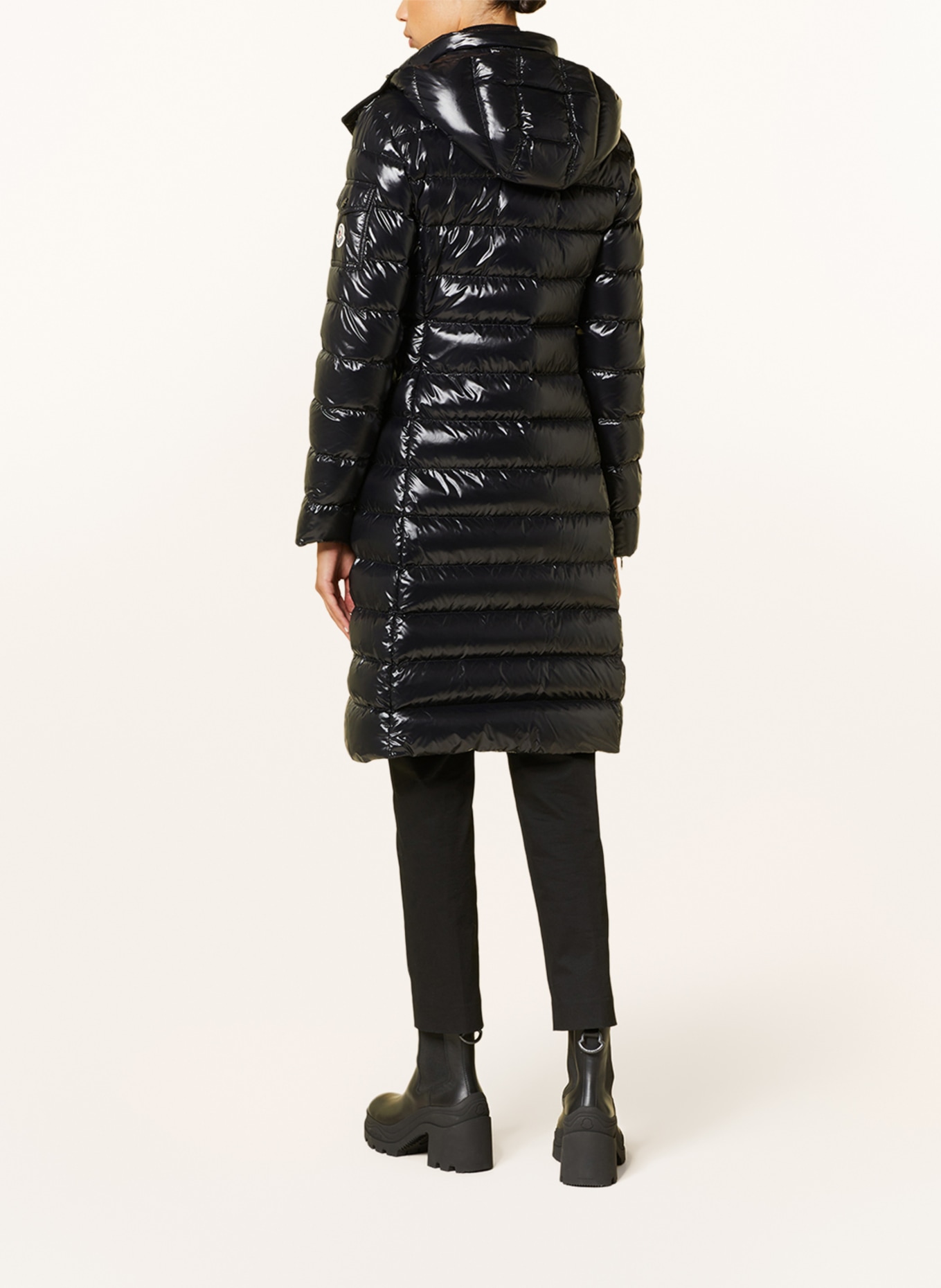 MONCLER Péřový kabát MOKA s odnímatelnou kapucí, Barva: ČERNÁ (Obrázek 3)