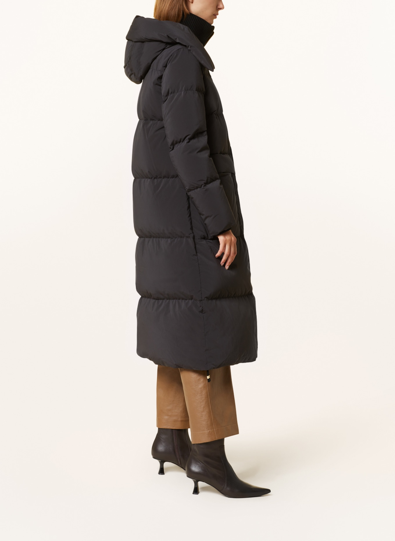 DUNO Péřový kabát FULLY s odnímatelnou kapucí, Barva: ČERNÁ (Obrázek 4)