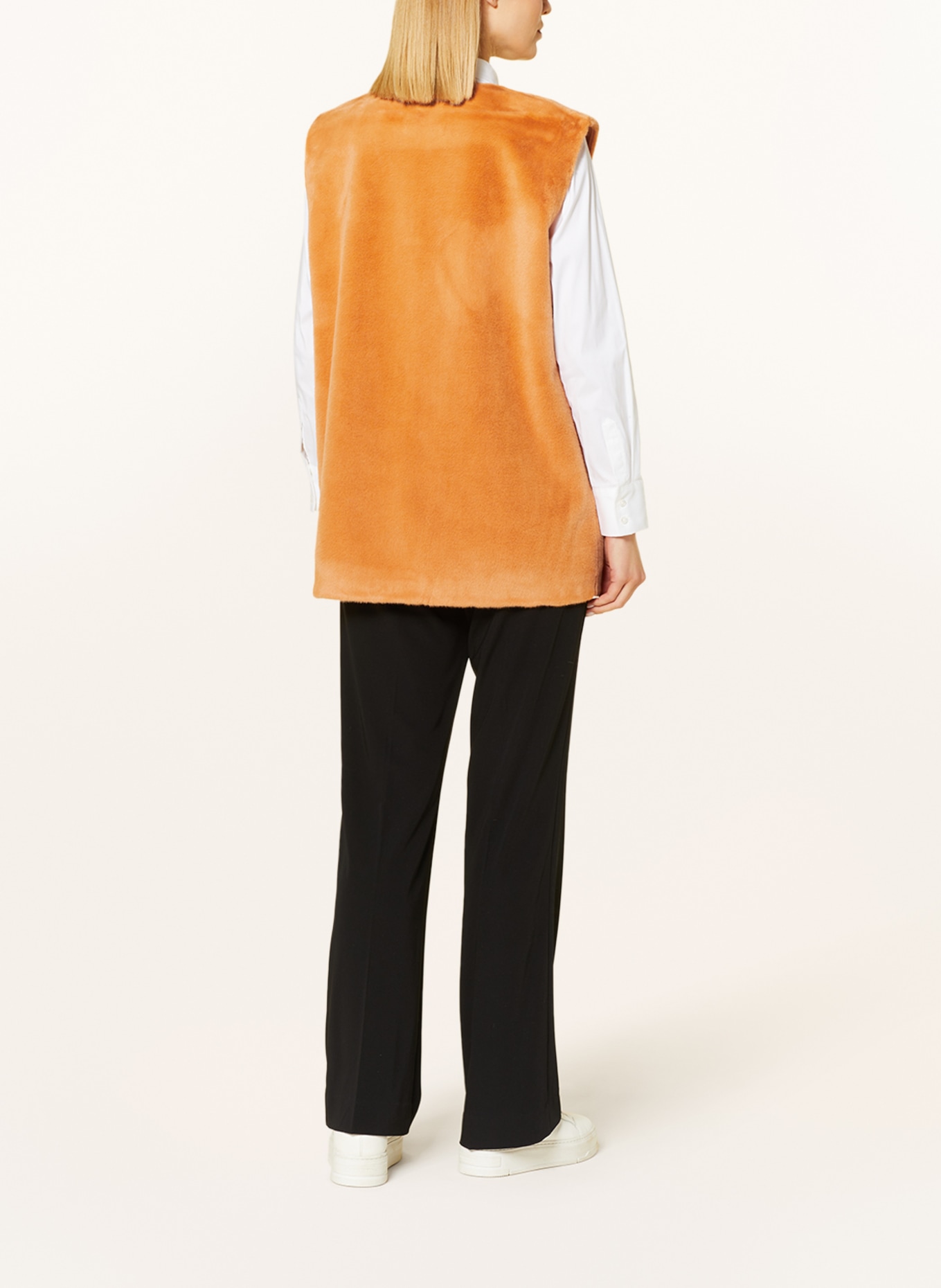 Maze Faux fur vest, Color: ORANGE (Image 3)
