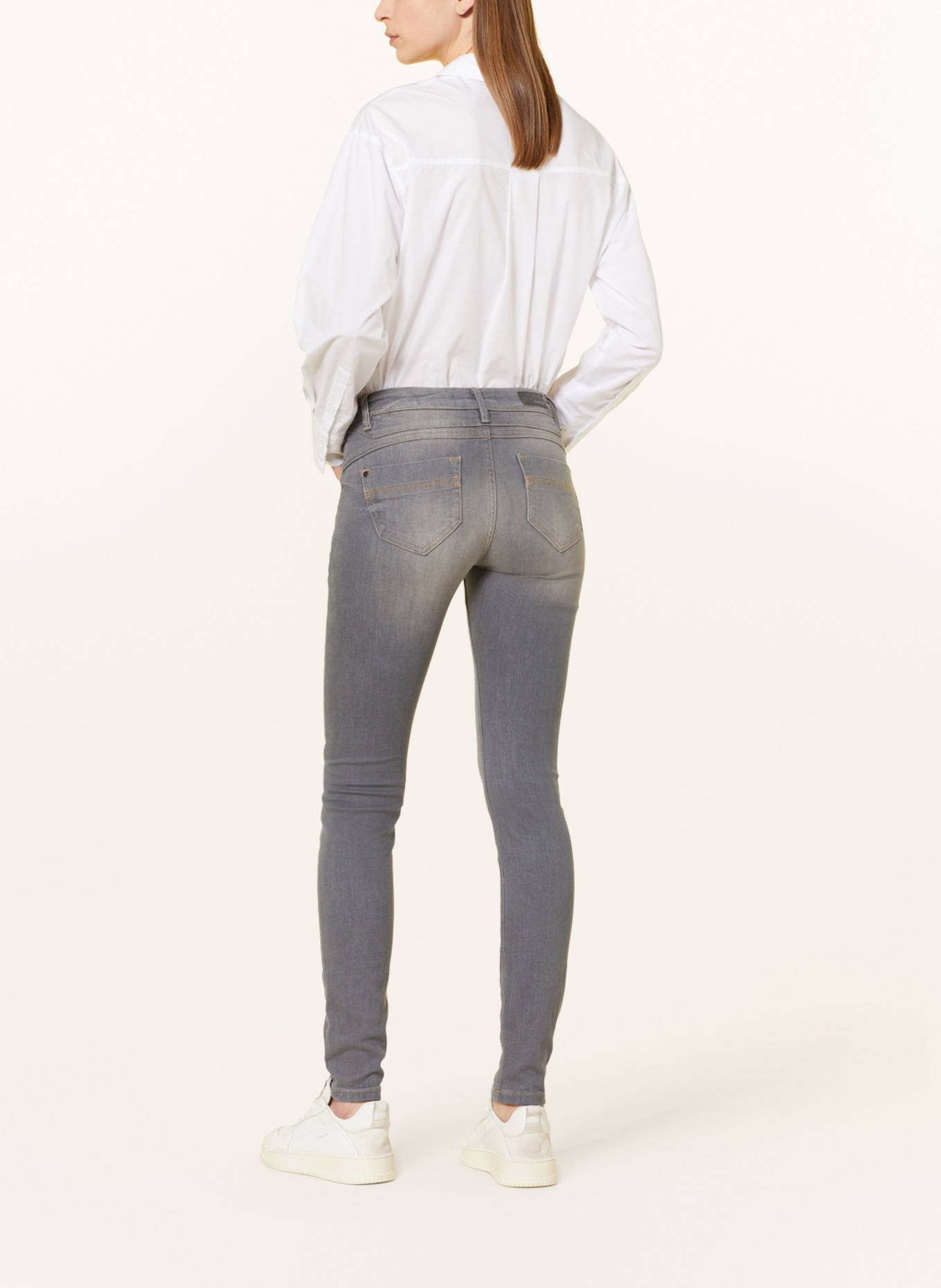 GANG Skinny Jeans NELE mit Schmucksteinen, Farbe: 7996 stared grey washed (Bild 3)