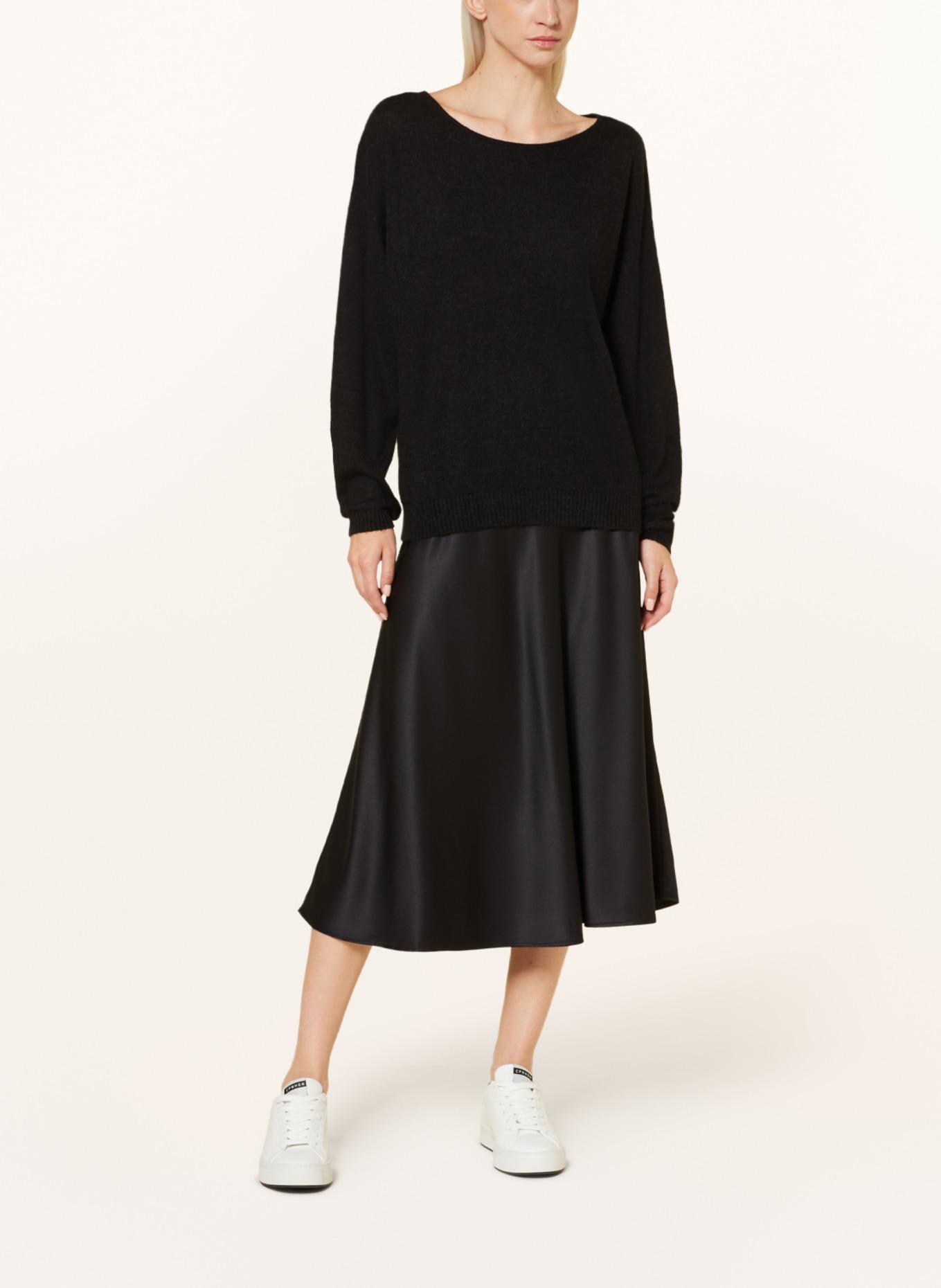 Juvia Sweater NELE, Color: BLACK (Image 2)