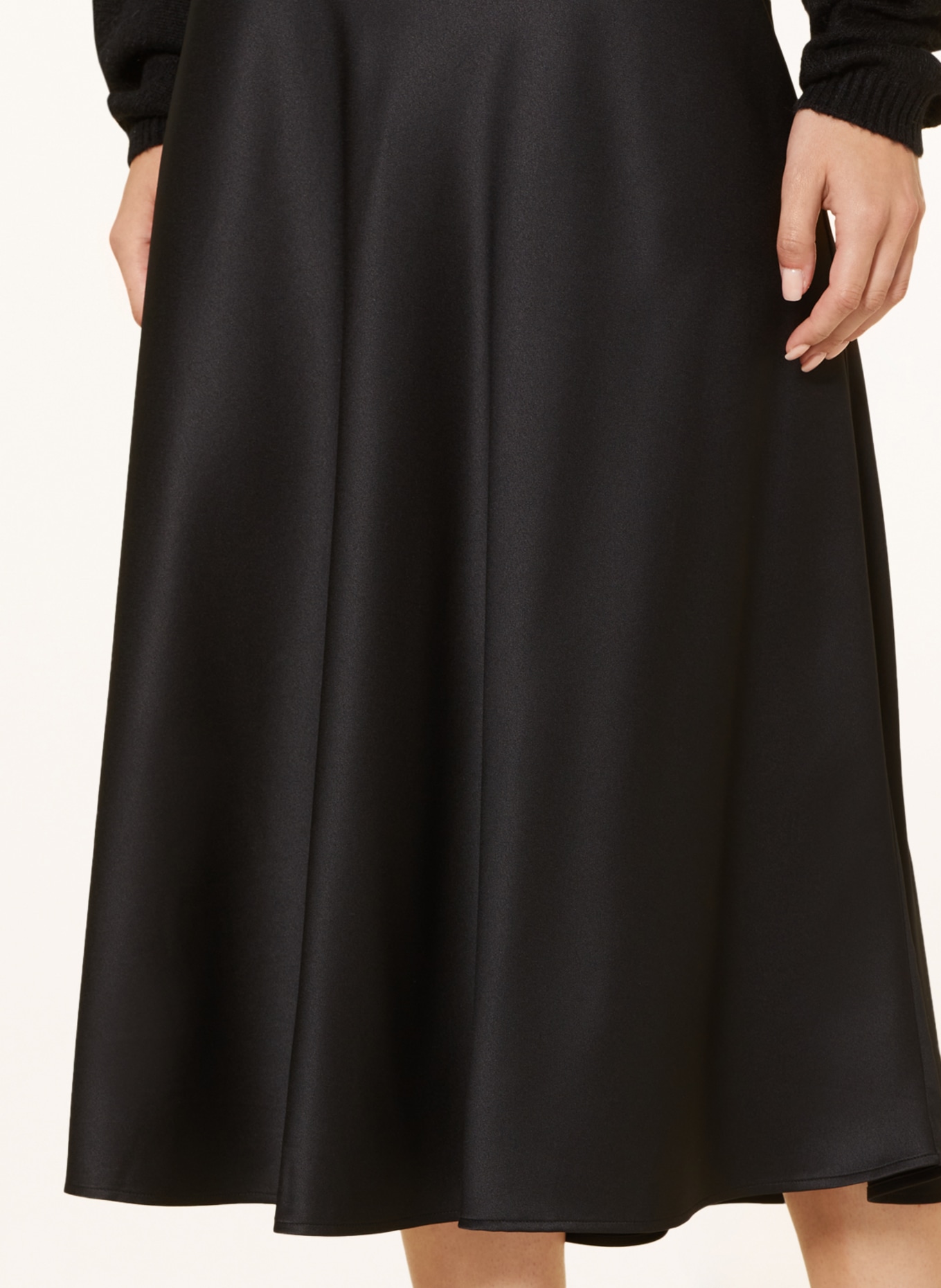 Juvia Satin skirt FLEUR, Color: BLACK (Image 4)
