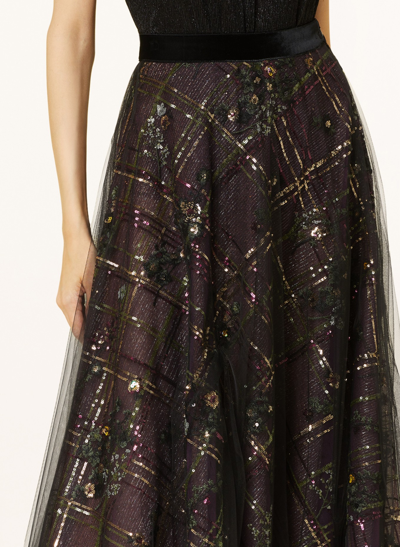 TALBOT RUNHOF Tulle skirt with sequins and embroidery, Color: BLACK/ FUCHSIA/ GREEN (Image 4)
