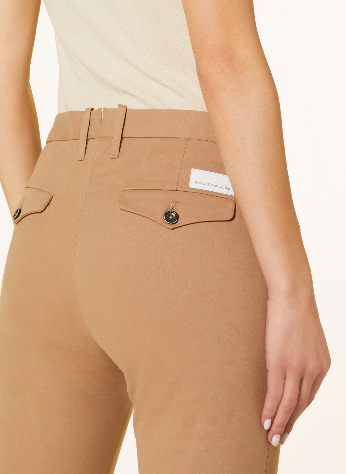 nine:inthe:morning 7/8 trousers ROME, Color: COGNAC (Image 5)
