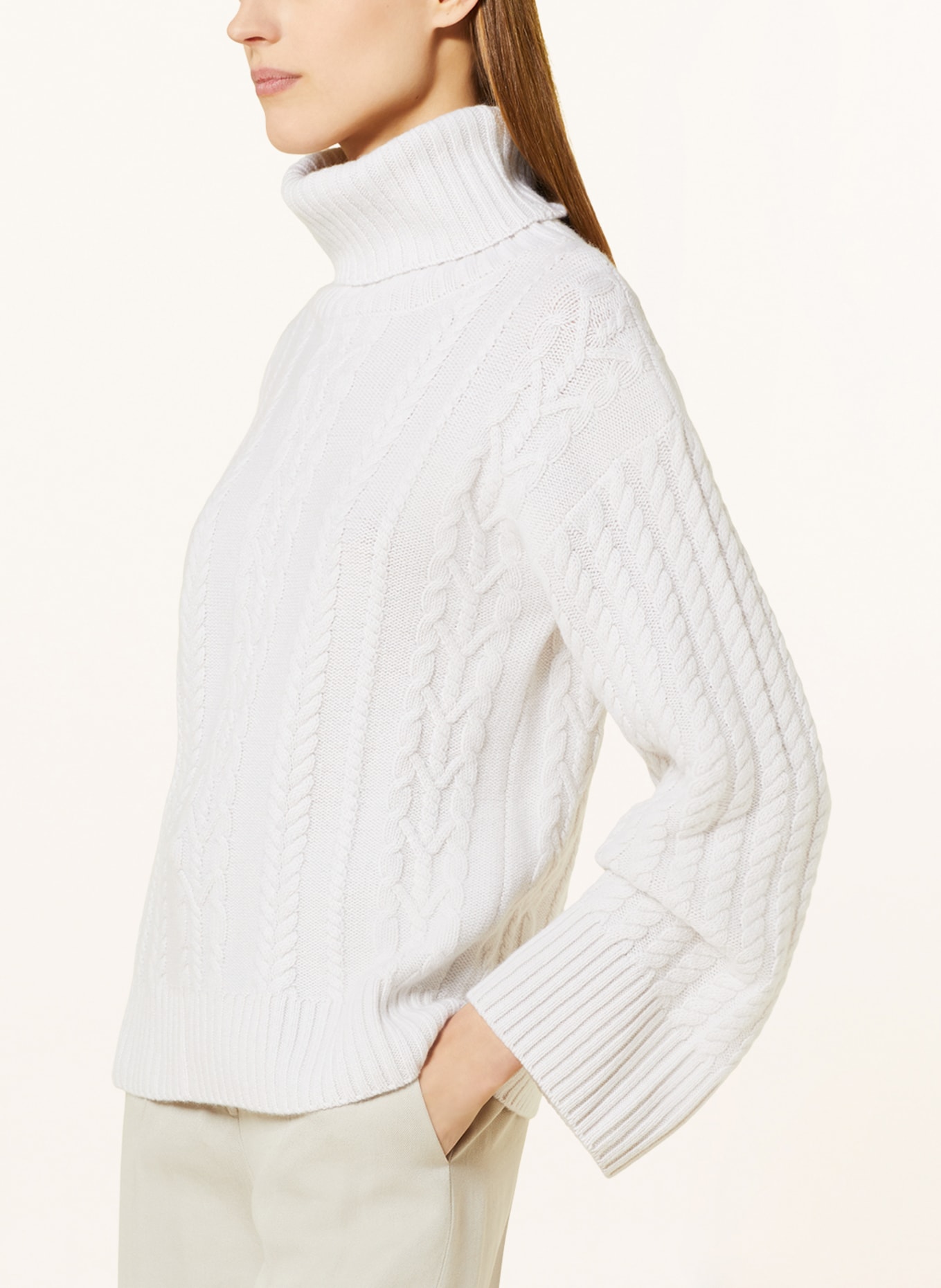 HEMISPHERE Turtleneck sweater in cashmere, Color: WHITE (Image 4)
