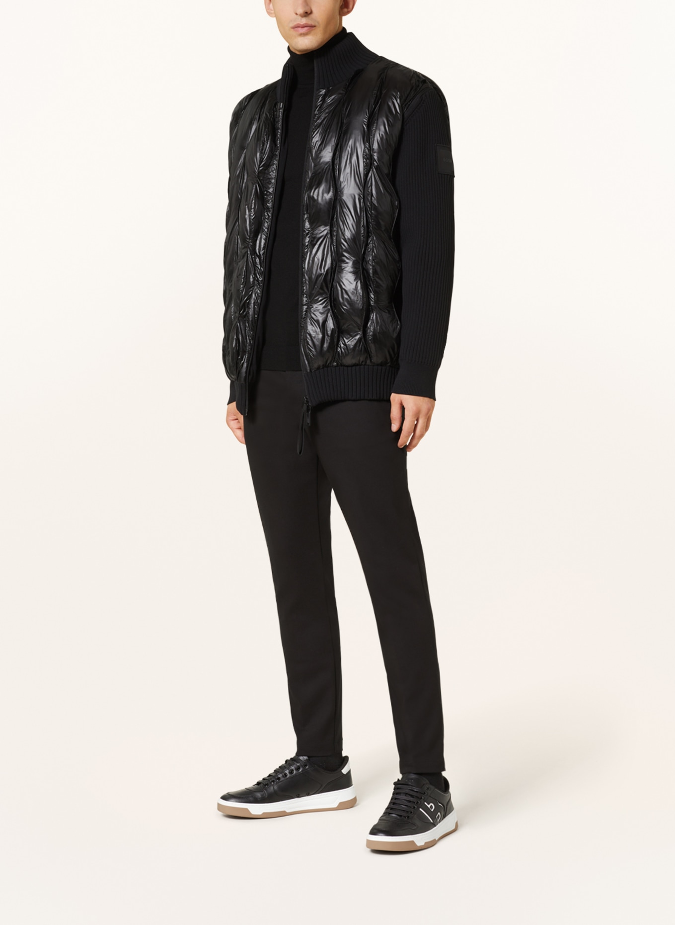 BOSS Quilted jacket ZARRAL in mixed materials with detachable sleeves, Color: BLACK (Image 2)