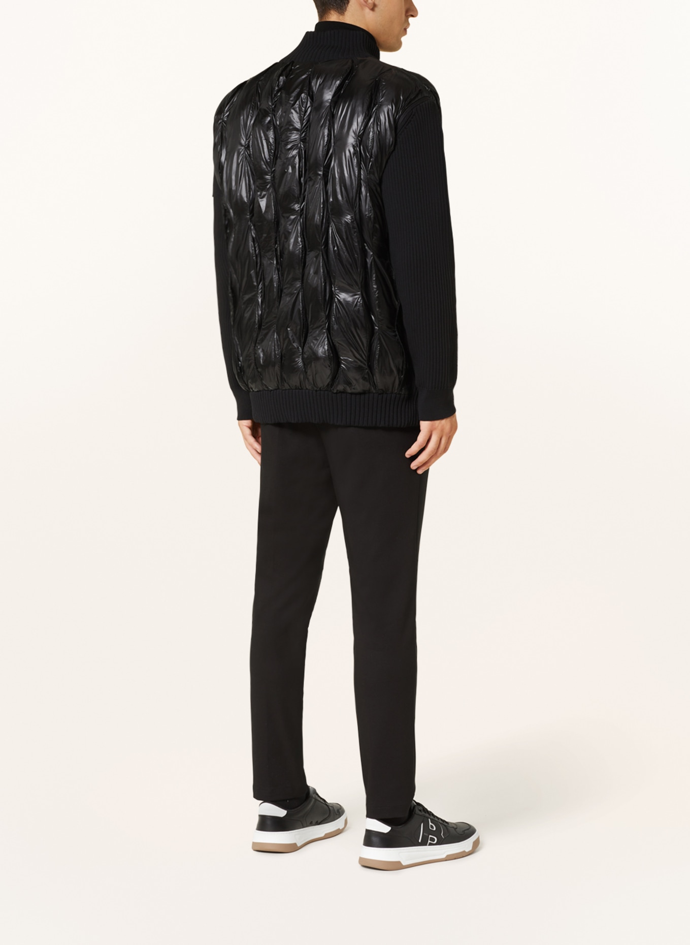 BOSS Quilted jacket ZARRAL in mixed materials with detachable sleeves, Color: BLACK (Image 3)