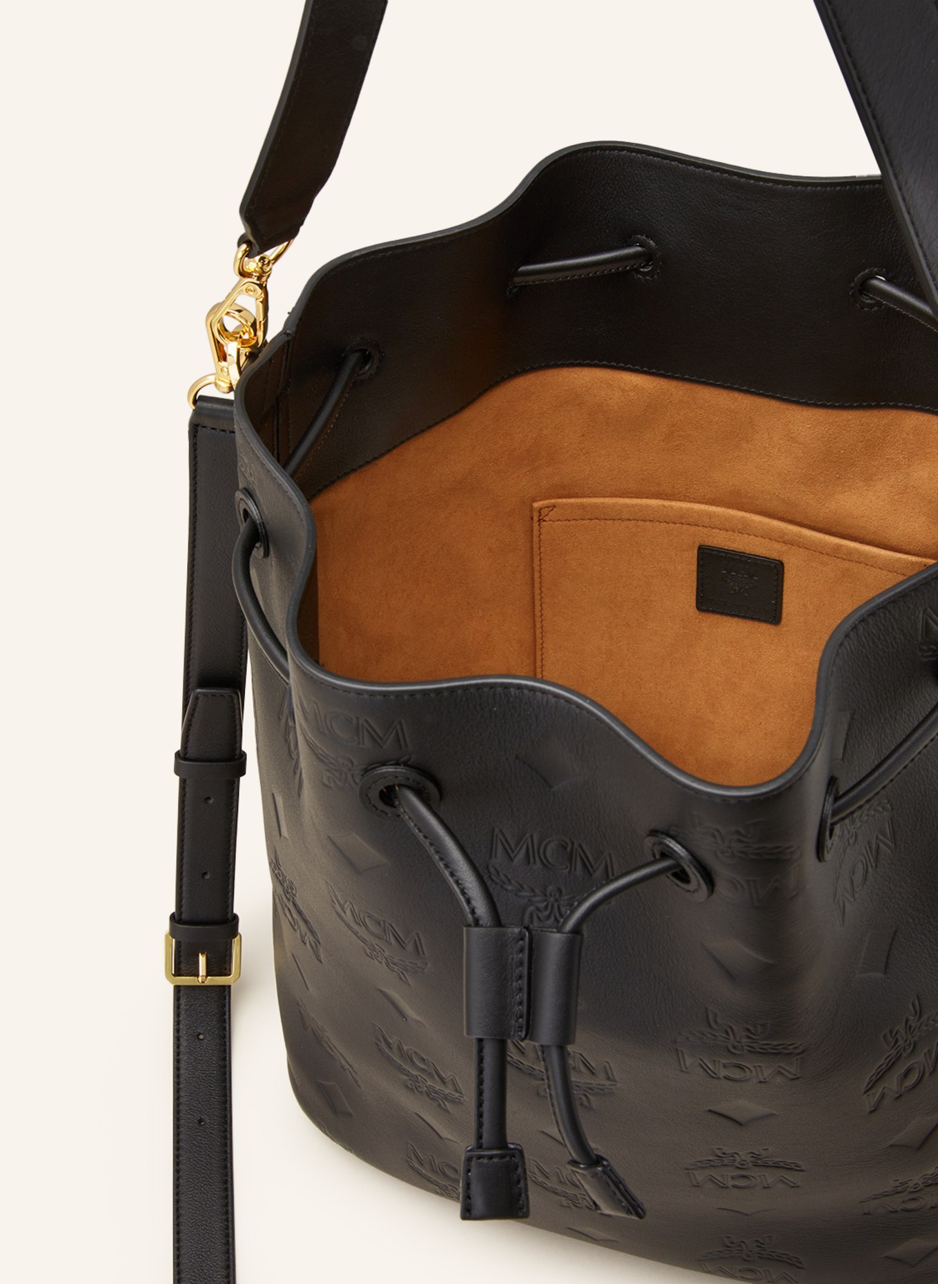 MCM Beuteltasche DESSAU mit Pouch: SCHWARZ