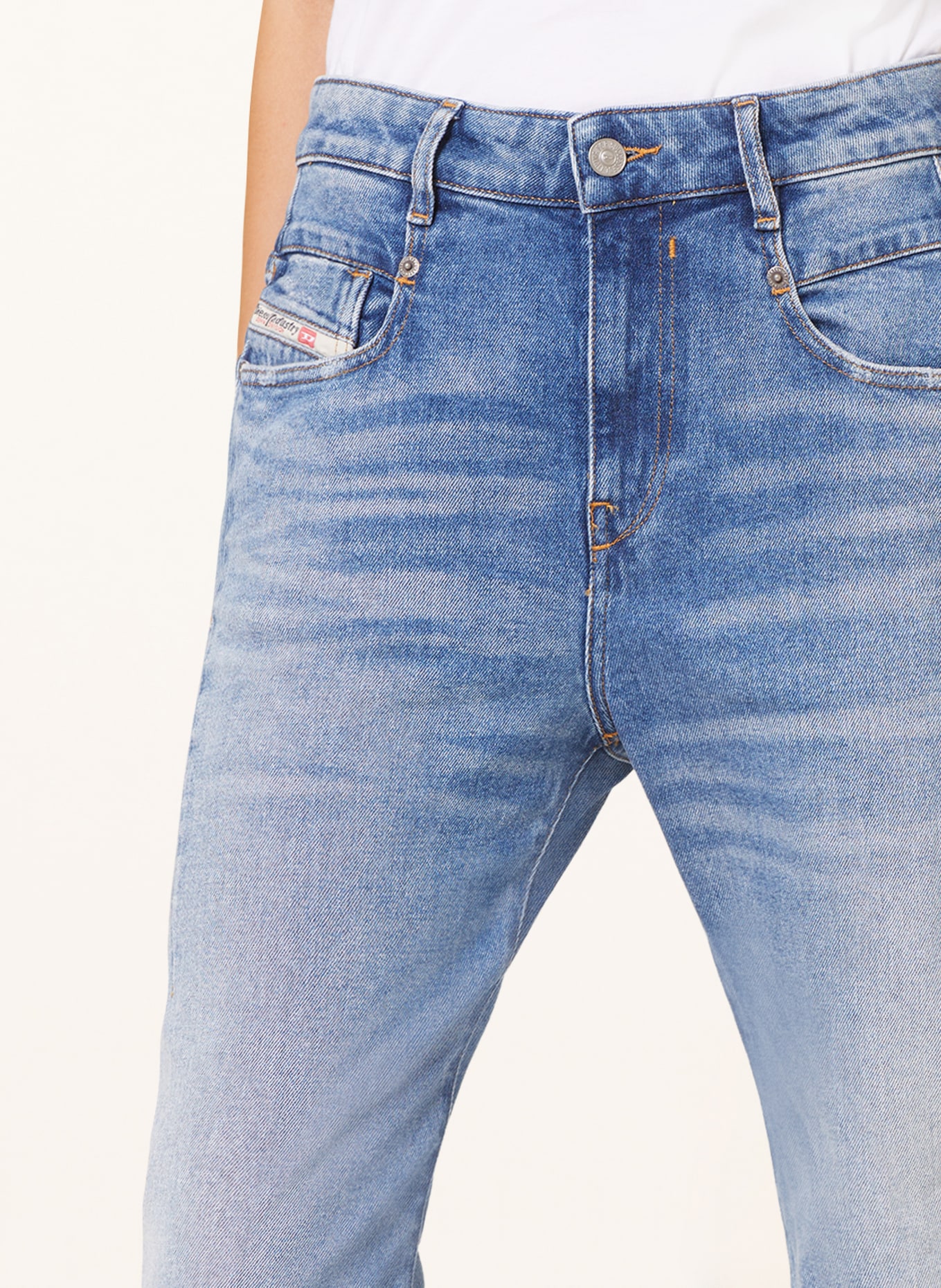 DIESEL Boyfriend jeans D-FAY, Color: 01 DENIM (Image 5)