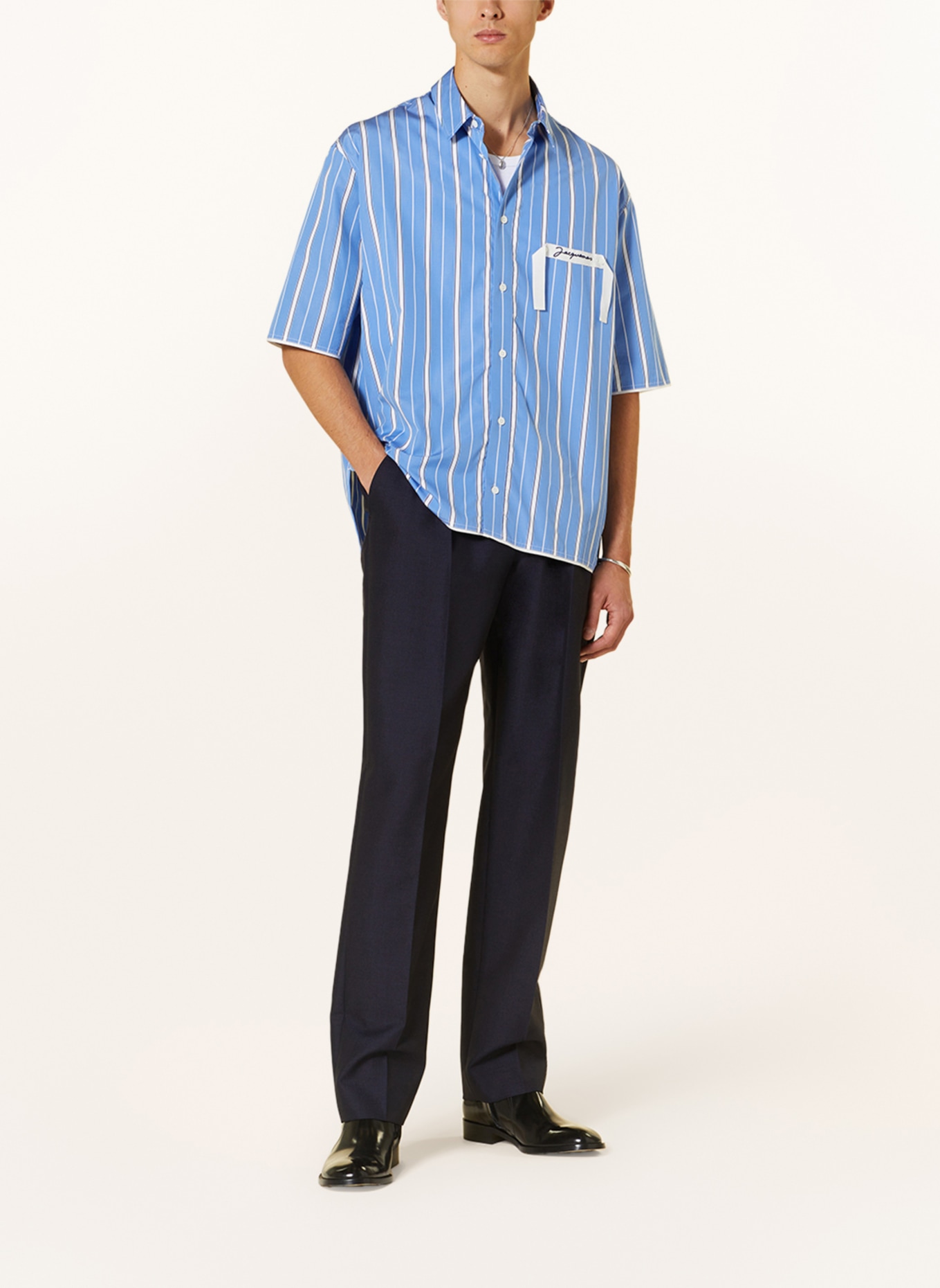 JACQUEMUS Short sleeve shirt LA CHEMISE CABRI comfort fit, Color: BLUE/ WHITE (Image 2)