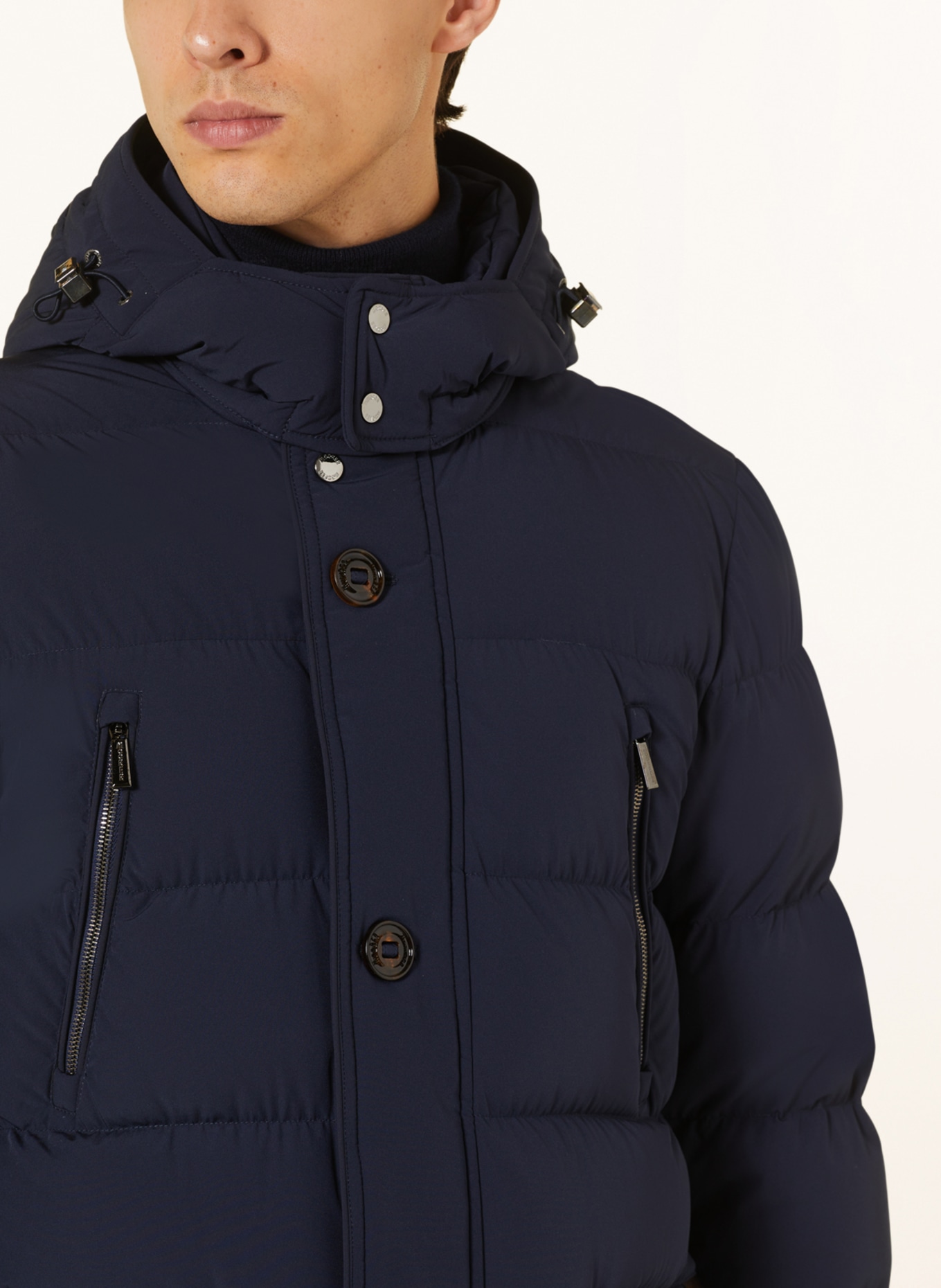 MOORER Péřový kabát GORNER s odnímatelnou kapucí, Barva: TMAVĚ MODRÁ (Obrázek 5)
