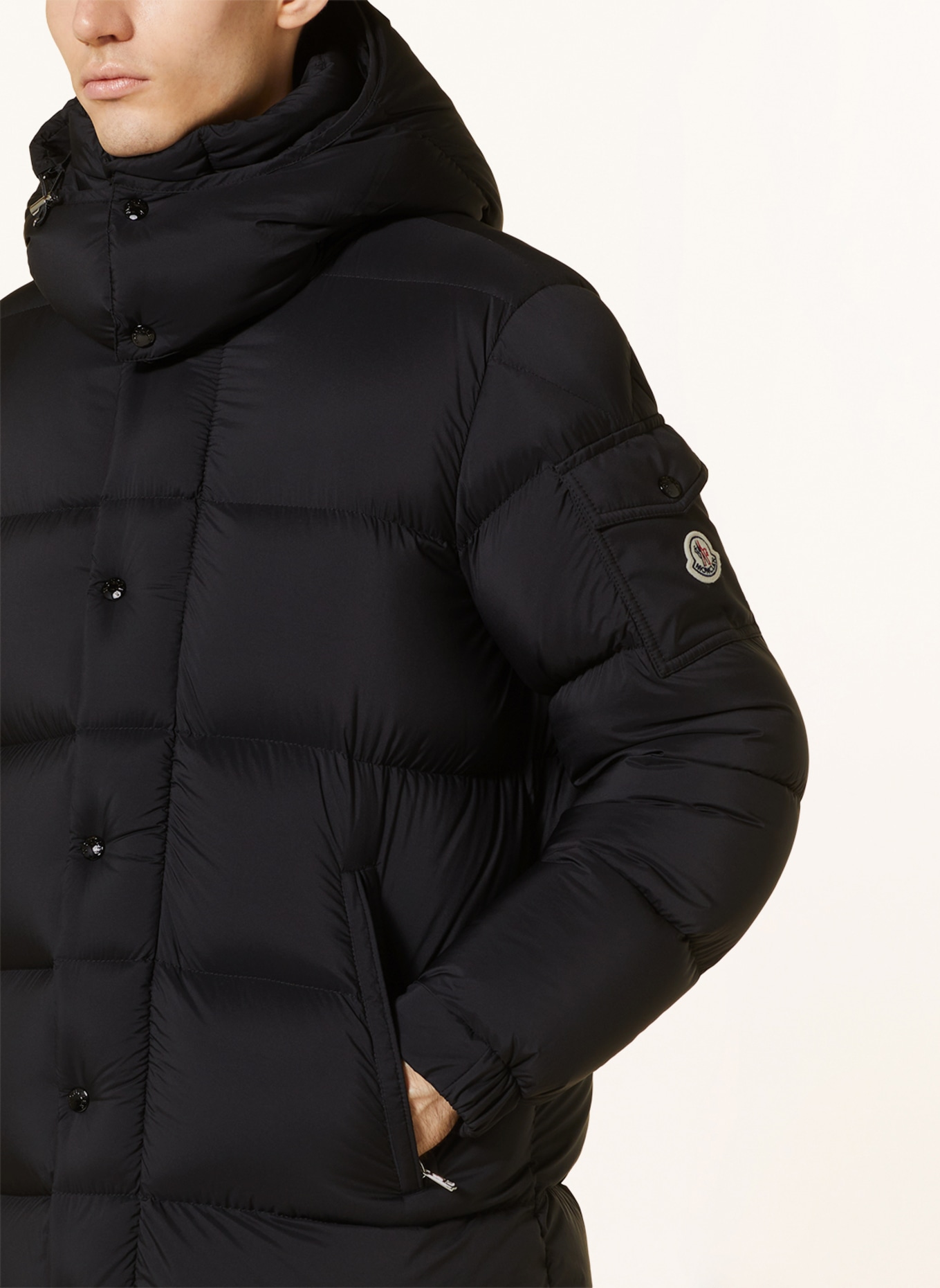 MONCLER Péřový kabát HANOVERIAN s odnímatelnou kapucí, Barva: ČERNÁ (Obrázek 5)
