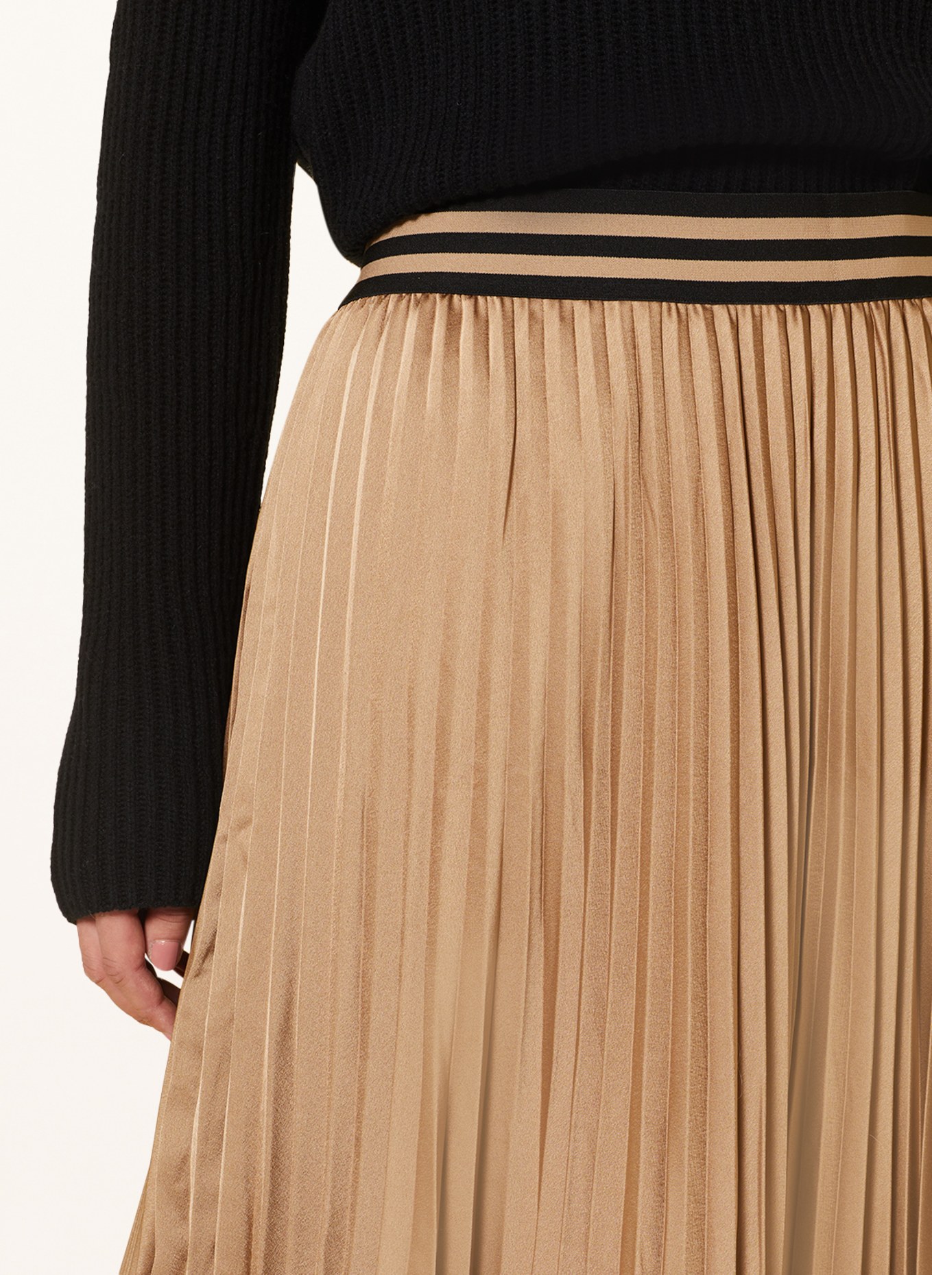 CATNOIR Pleated skirt made of satin, Color: BROWN (Image 4)